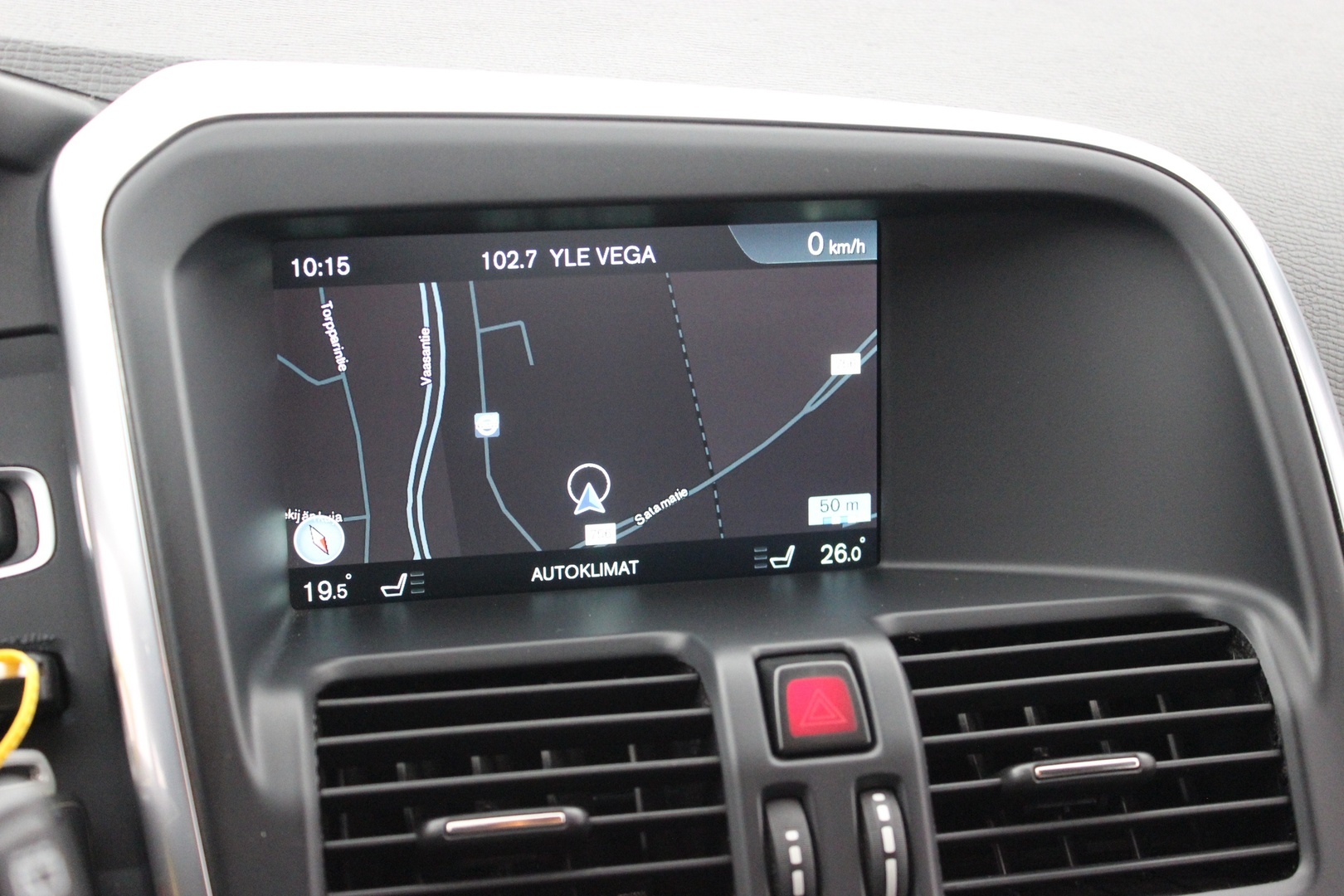 VOLVO XC60 2015