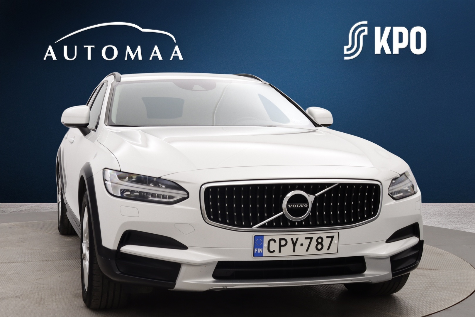 VOLVO V90 Cross Country 2