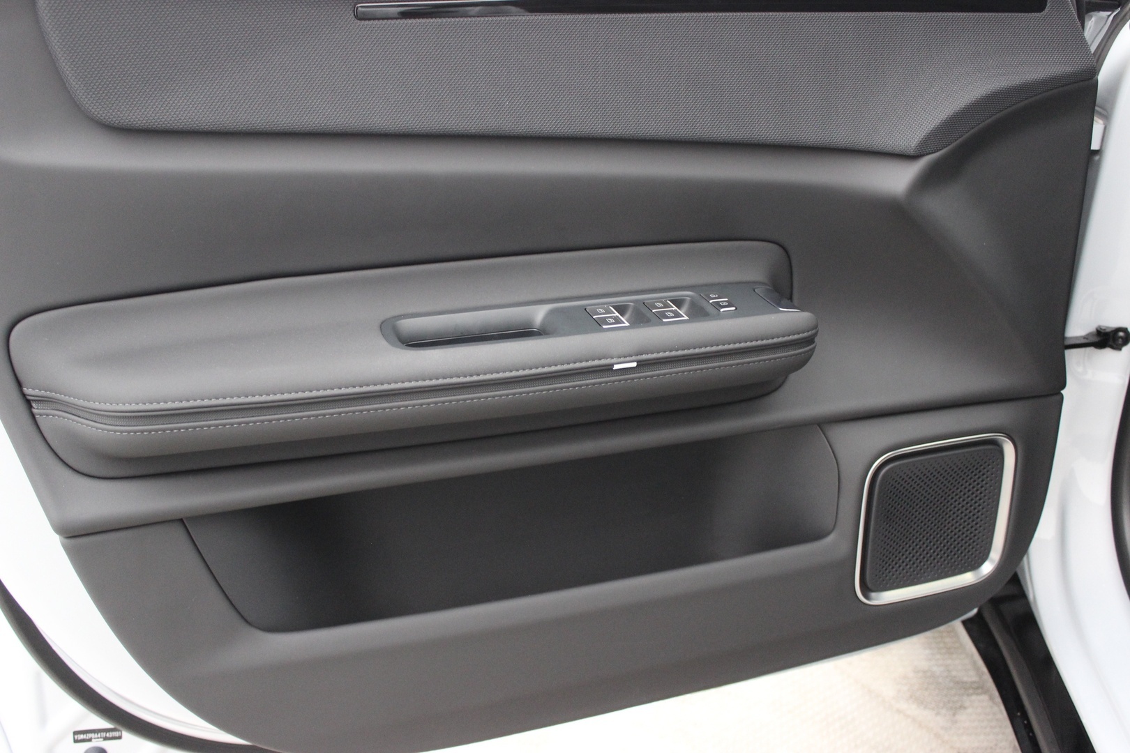 POLESTAR 4 2026