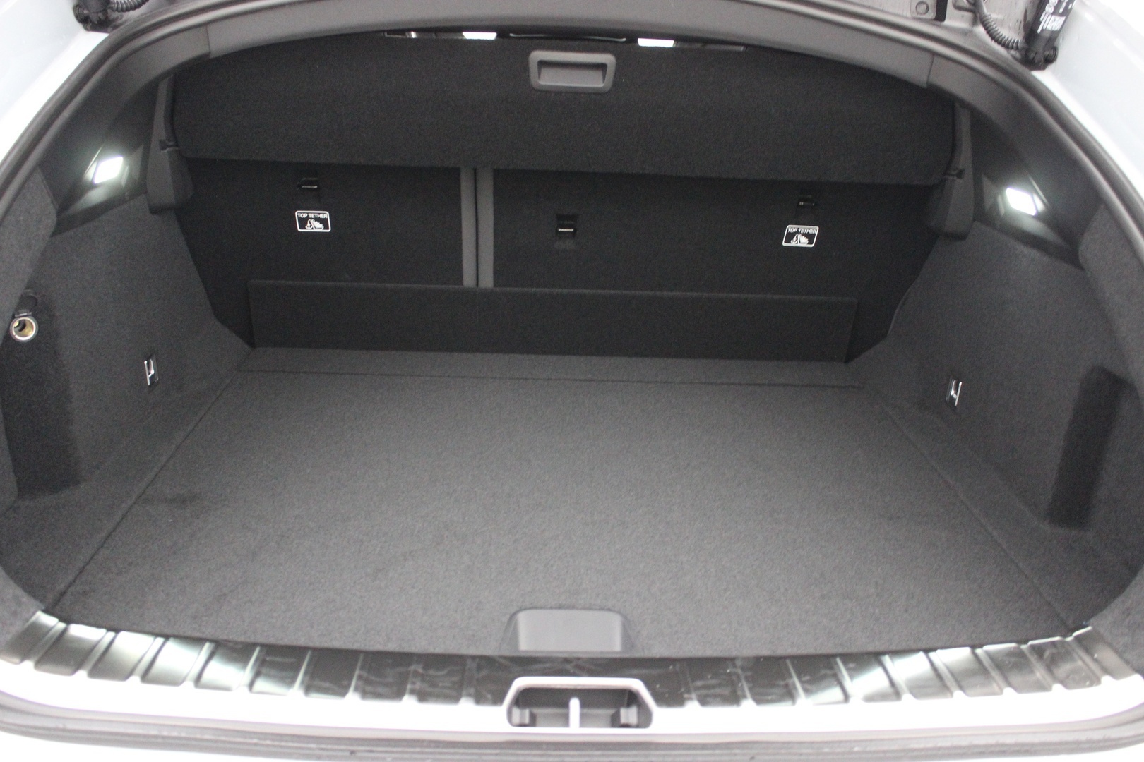 POLESTAR 4 2026