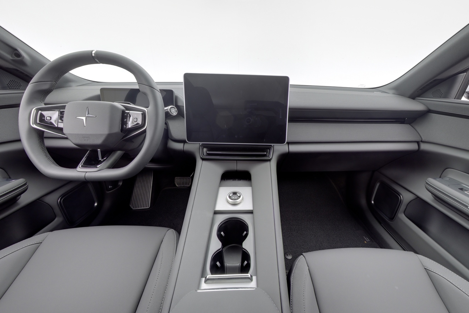 POLESTAR 4 2026