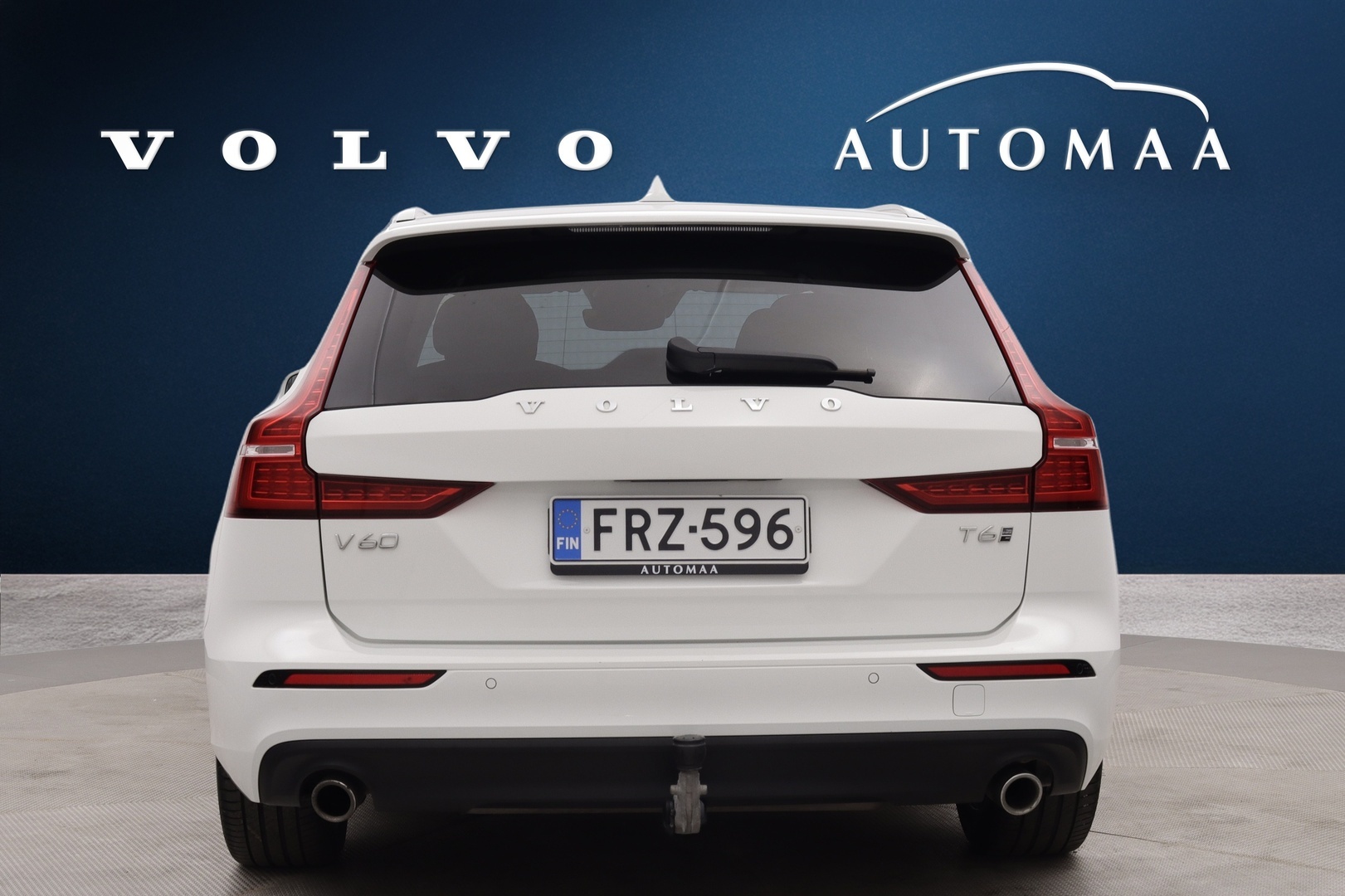 VOLVO V60 5