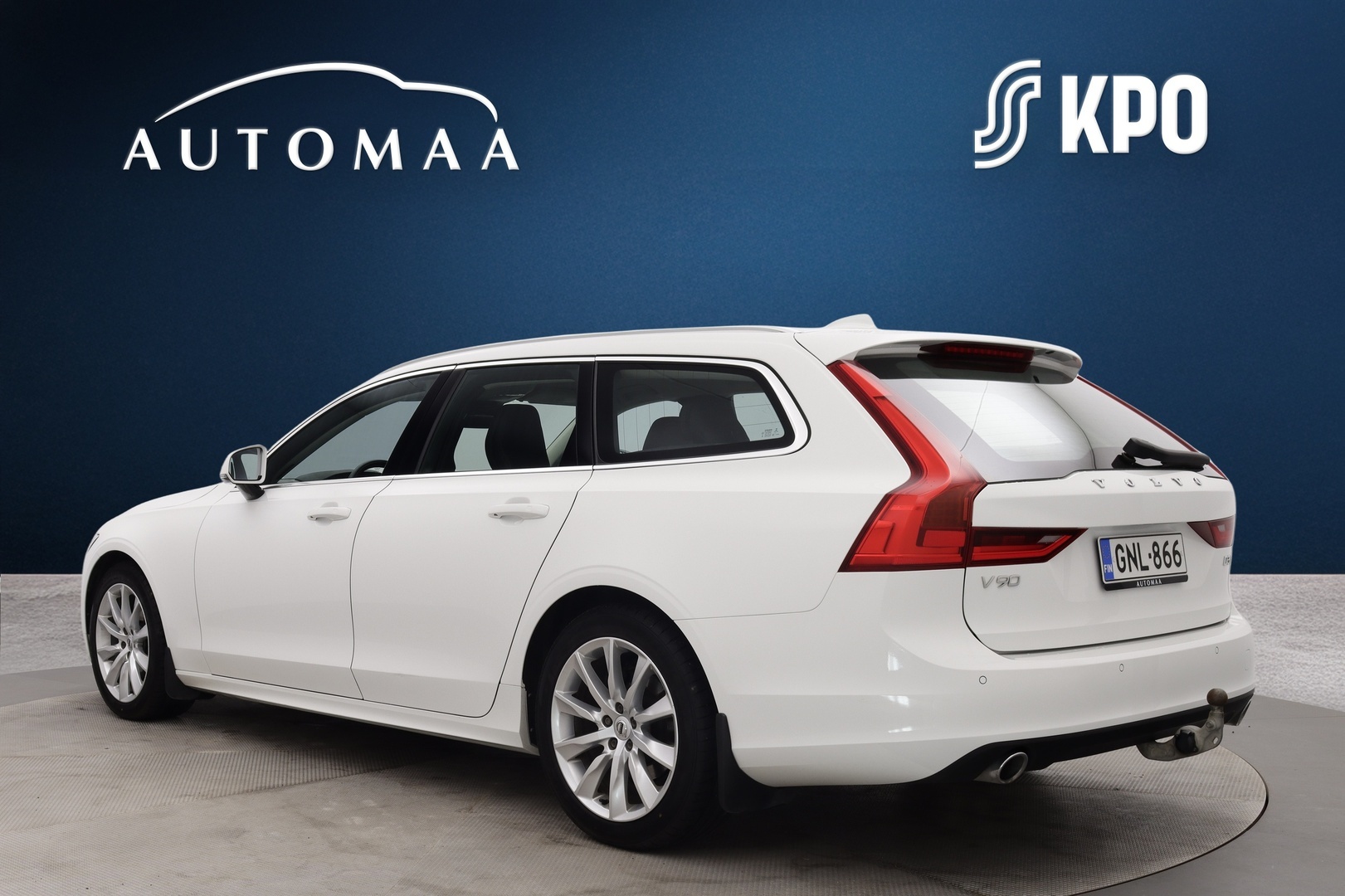 VOLVO V90 2019