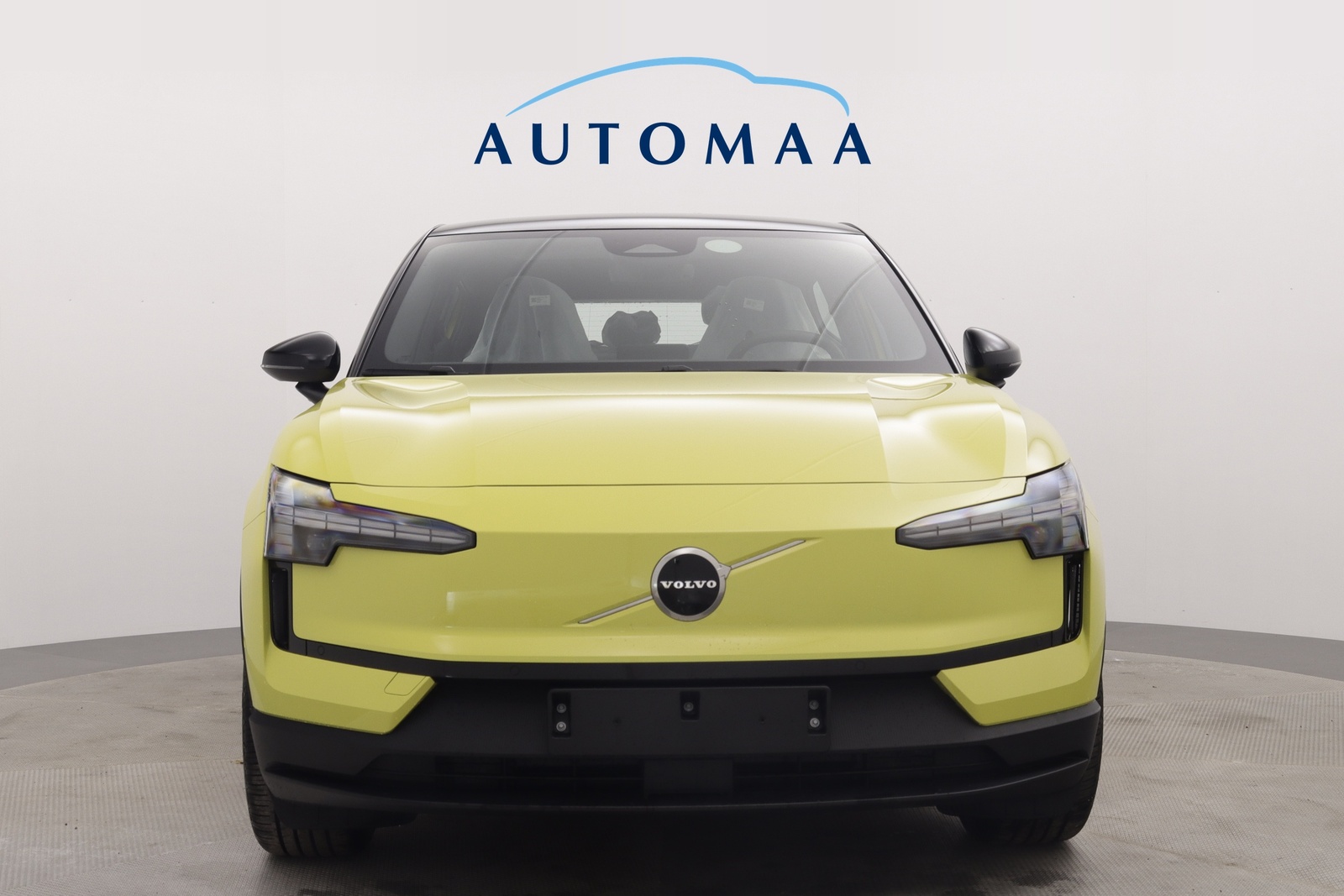 VOLVO EX30 2026