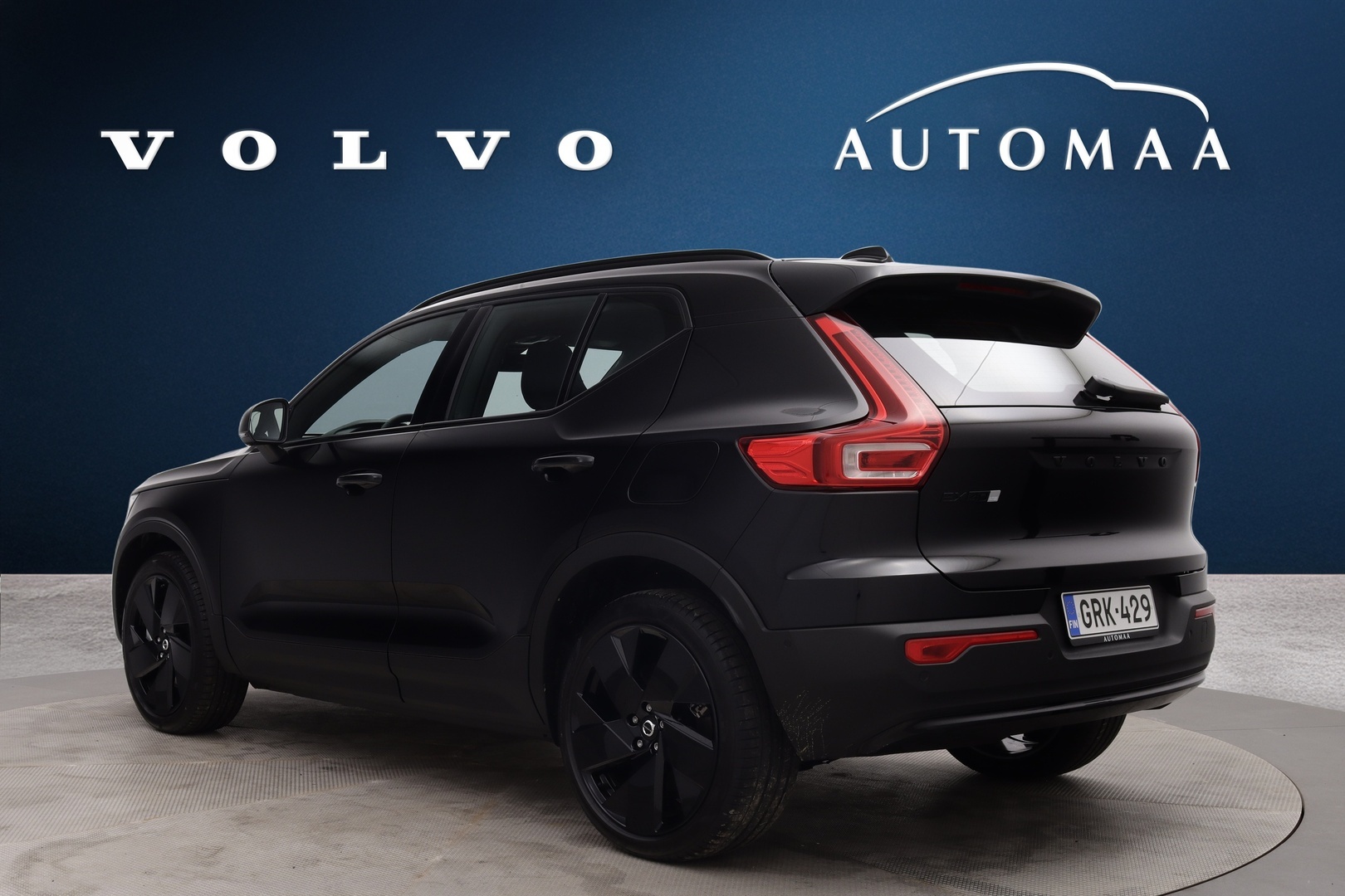 VOLVO EX40 6