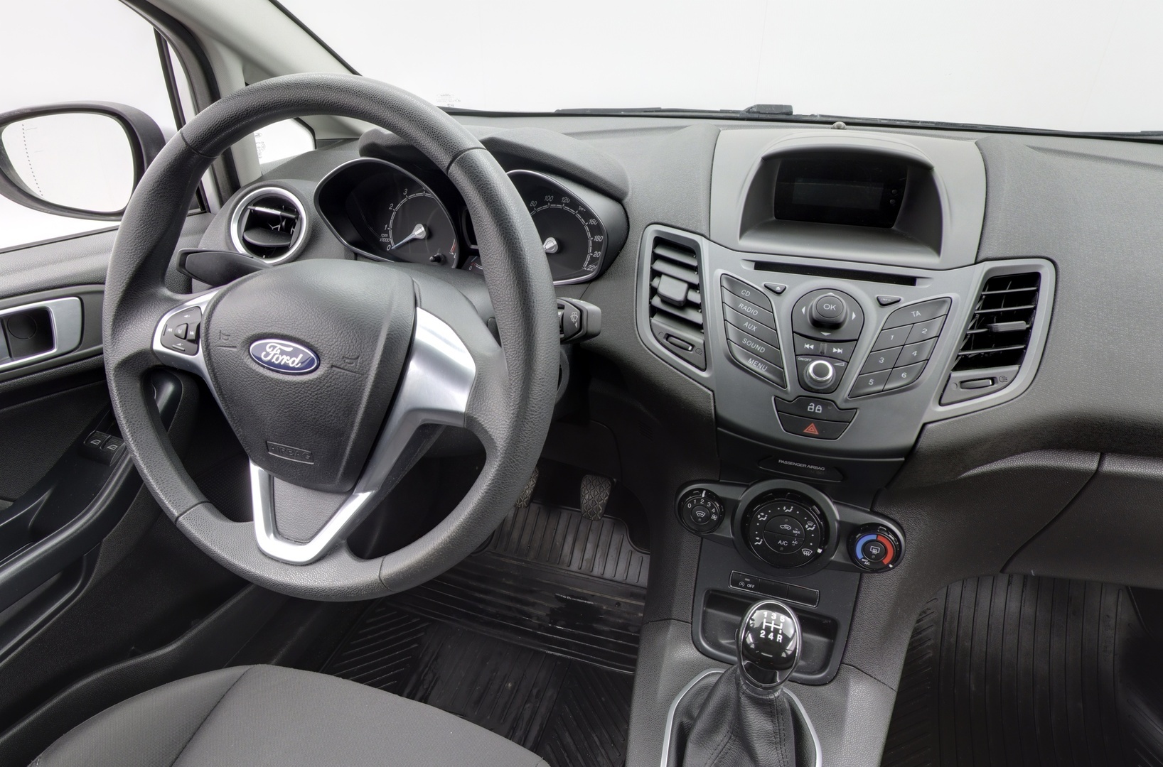 FORD Fiesta 2014