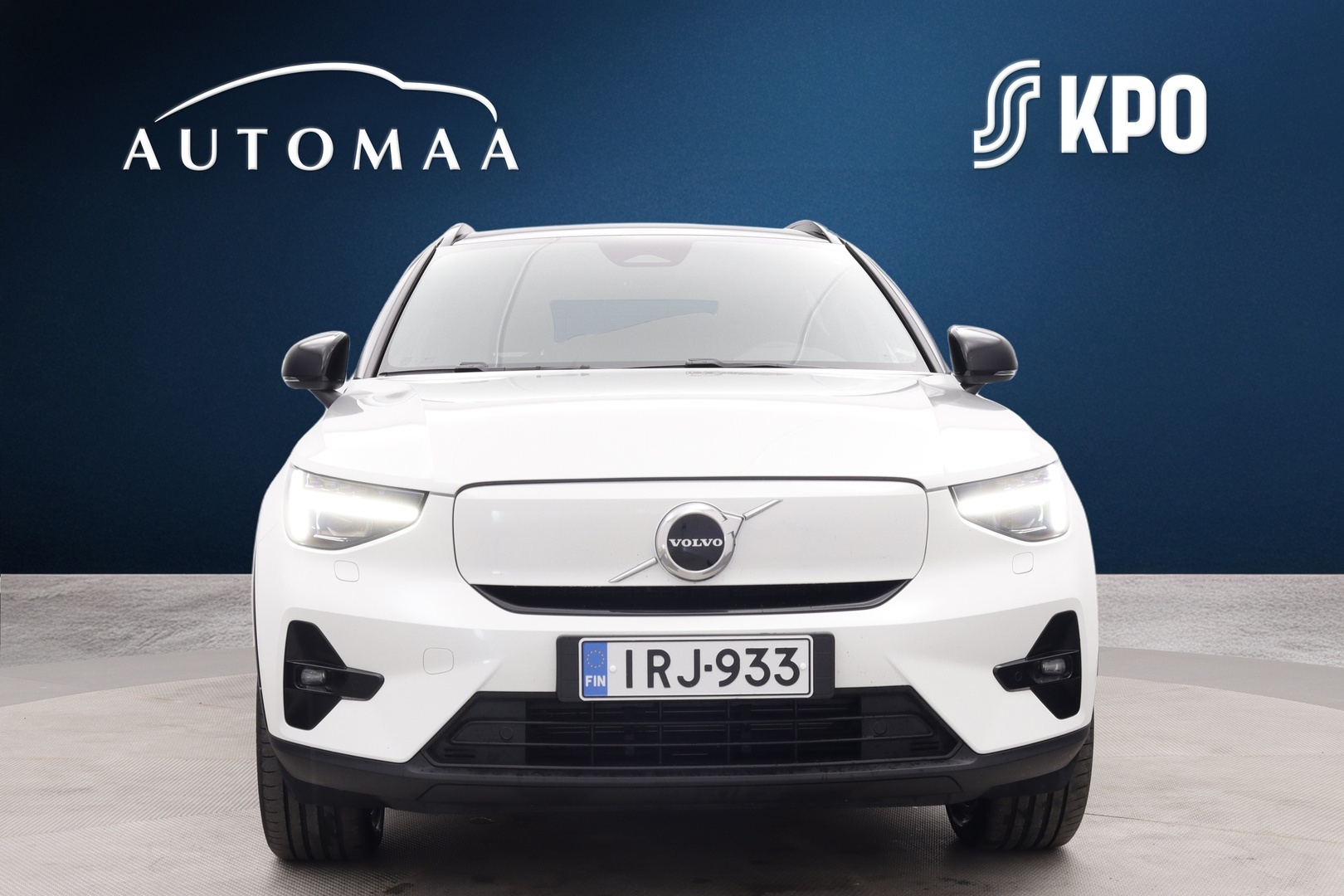 VOLVO XC40 2023