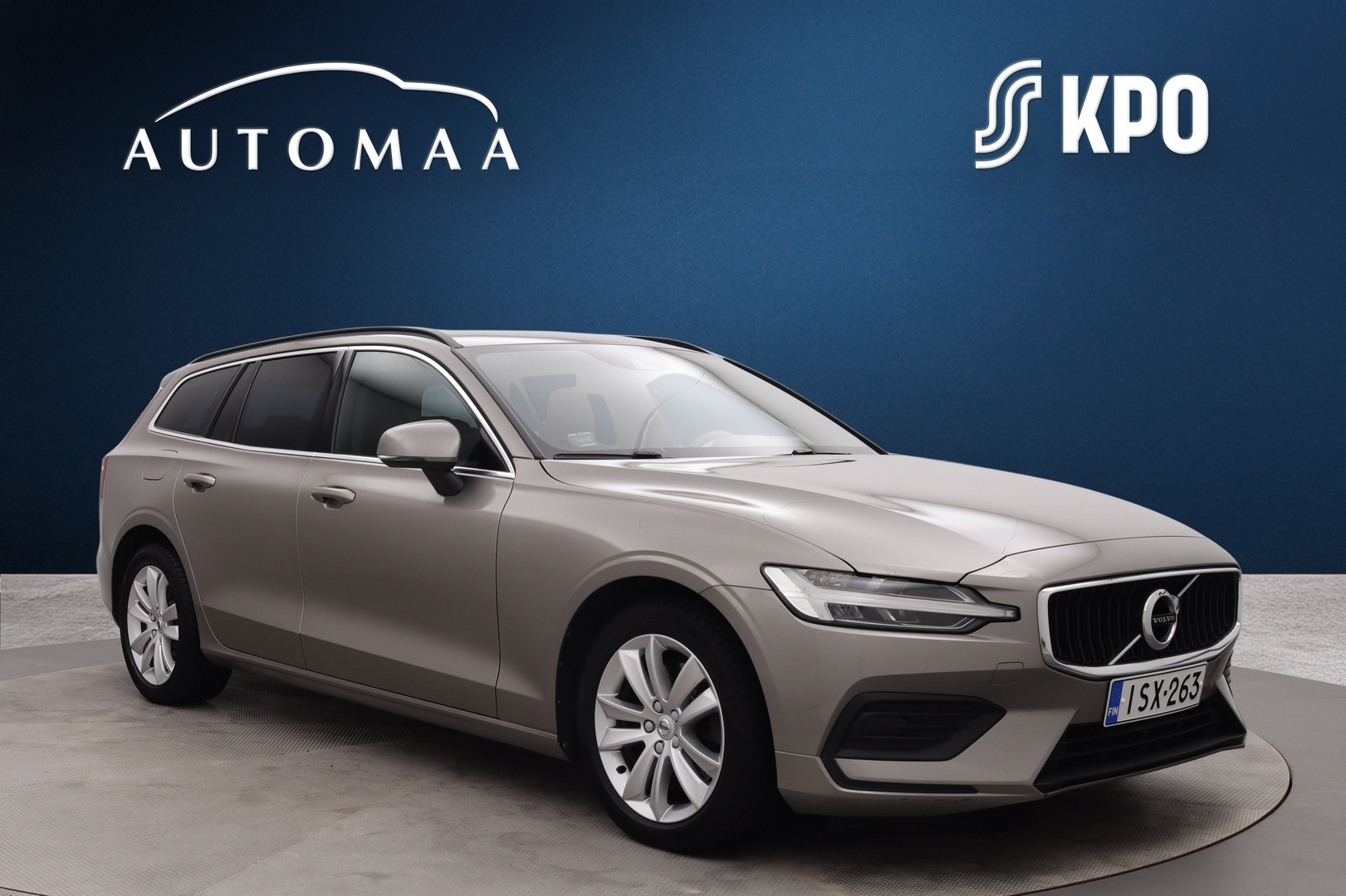 VOLVO V60 2022
