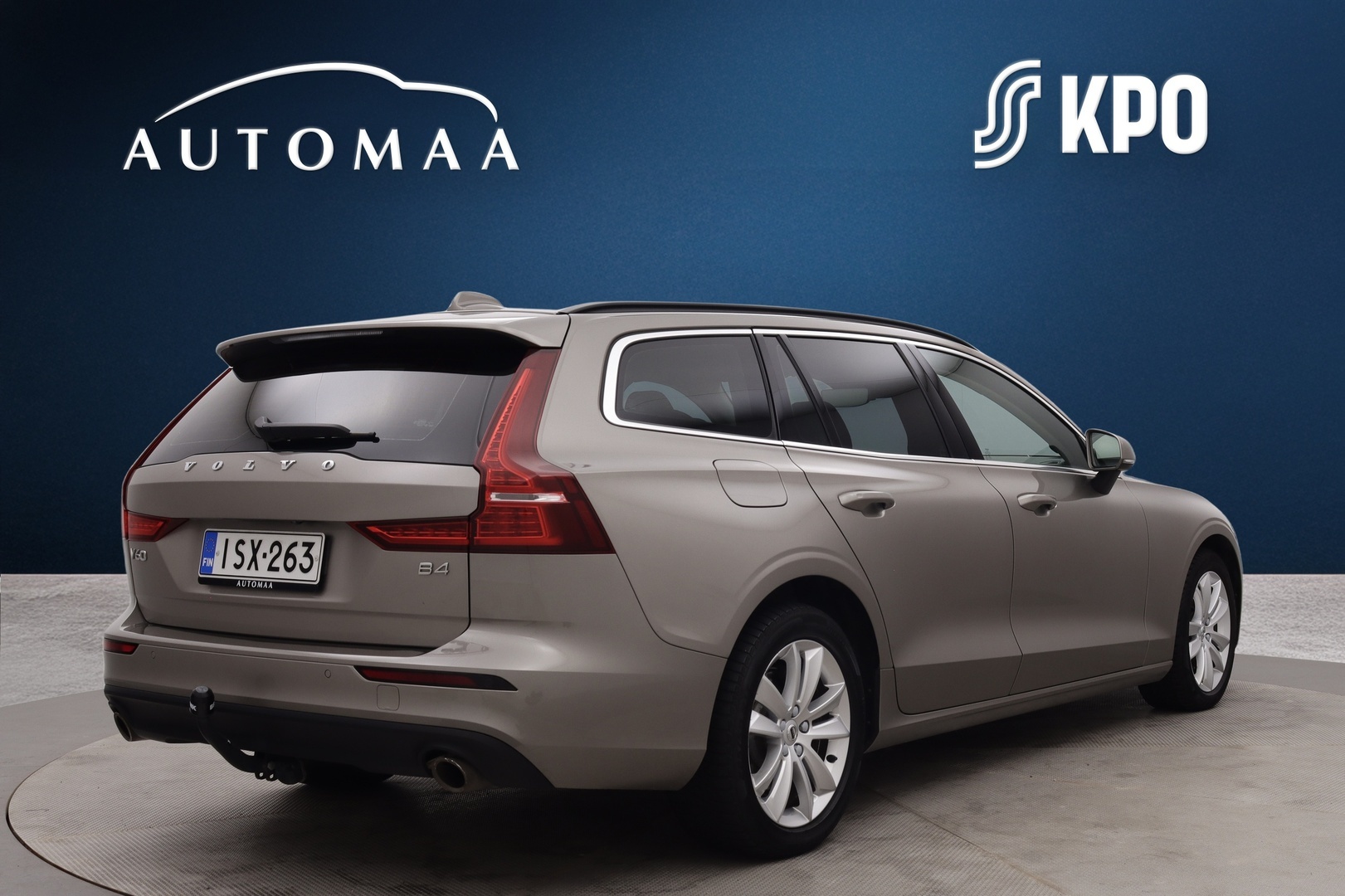 VOLVO V60 2022