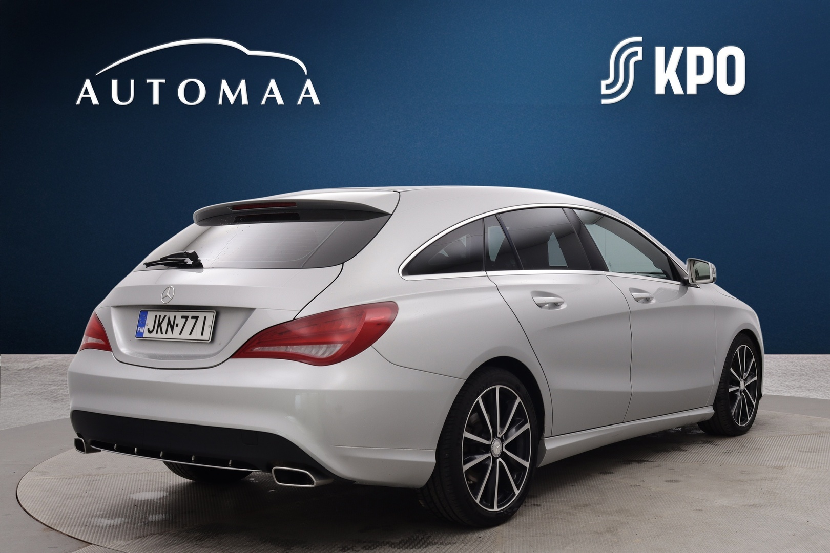 MERCEDES-BENZ CLA 2015