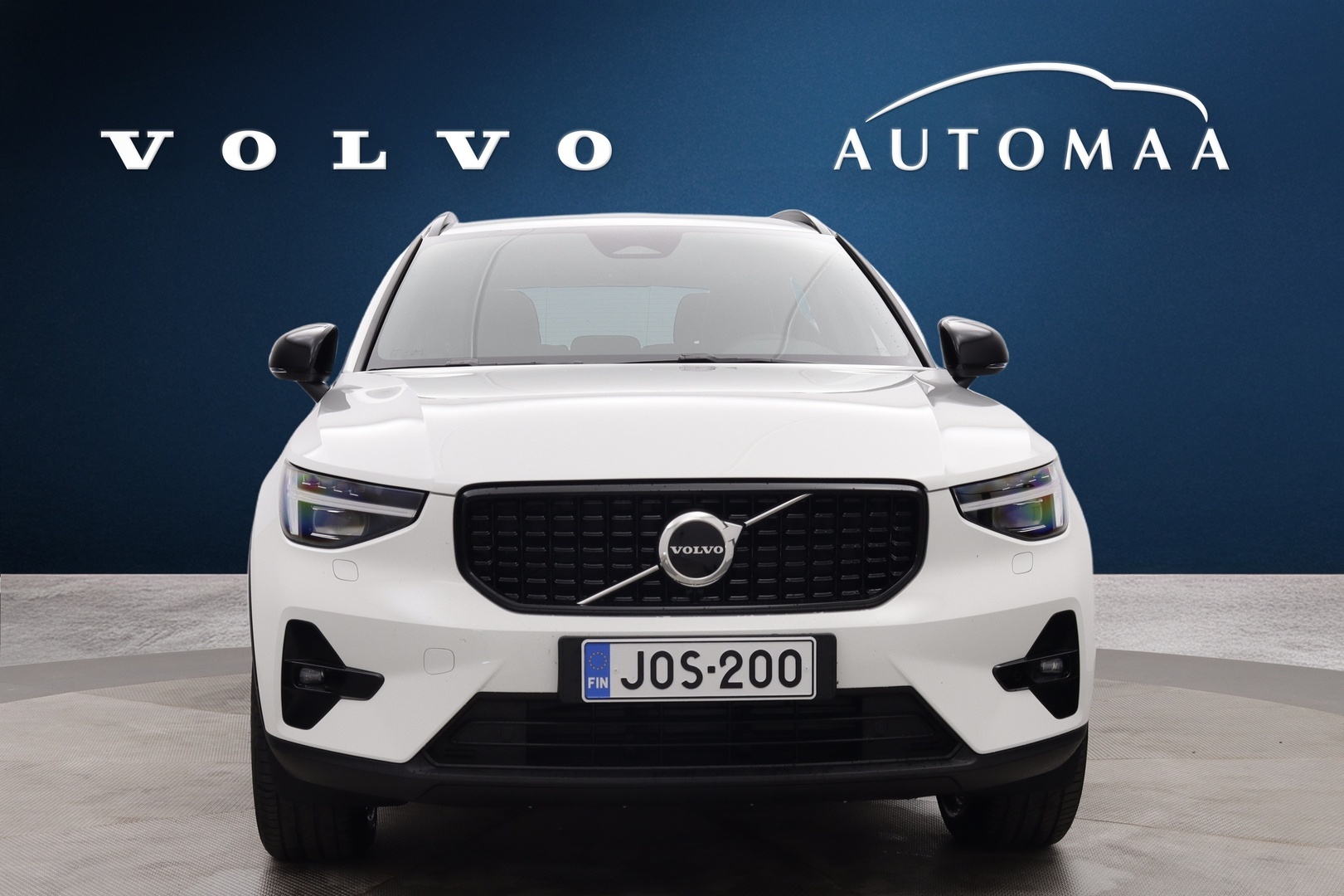 VOLVO XC40 2027