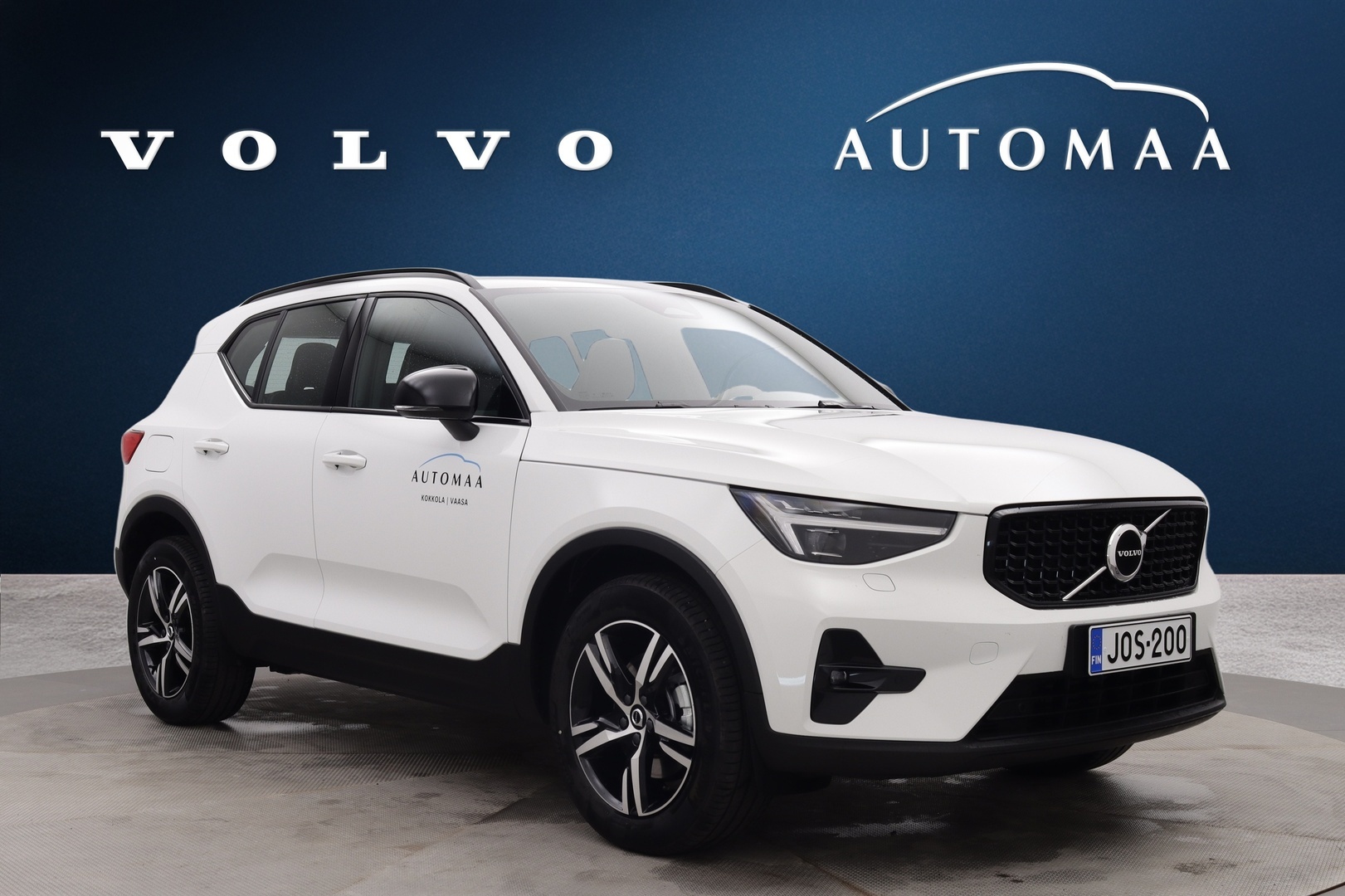 VOLVO XC40 2027