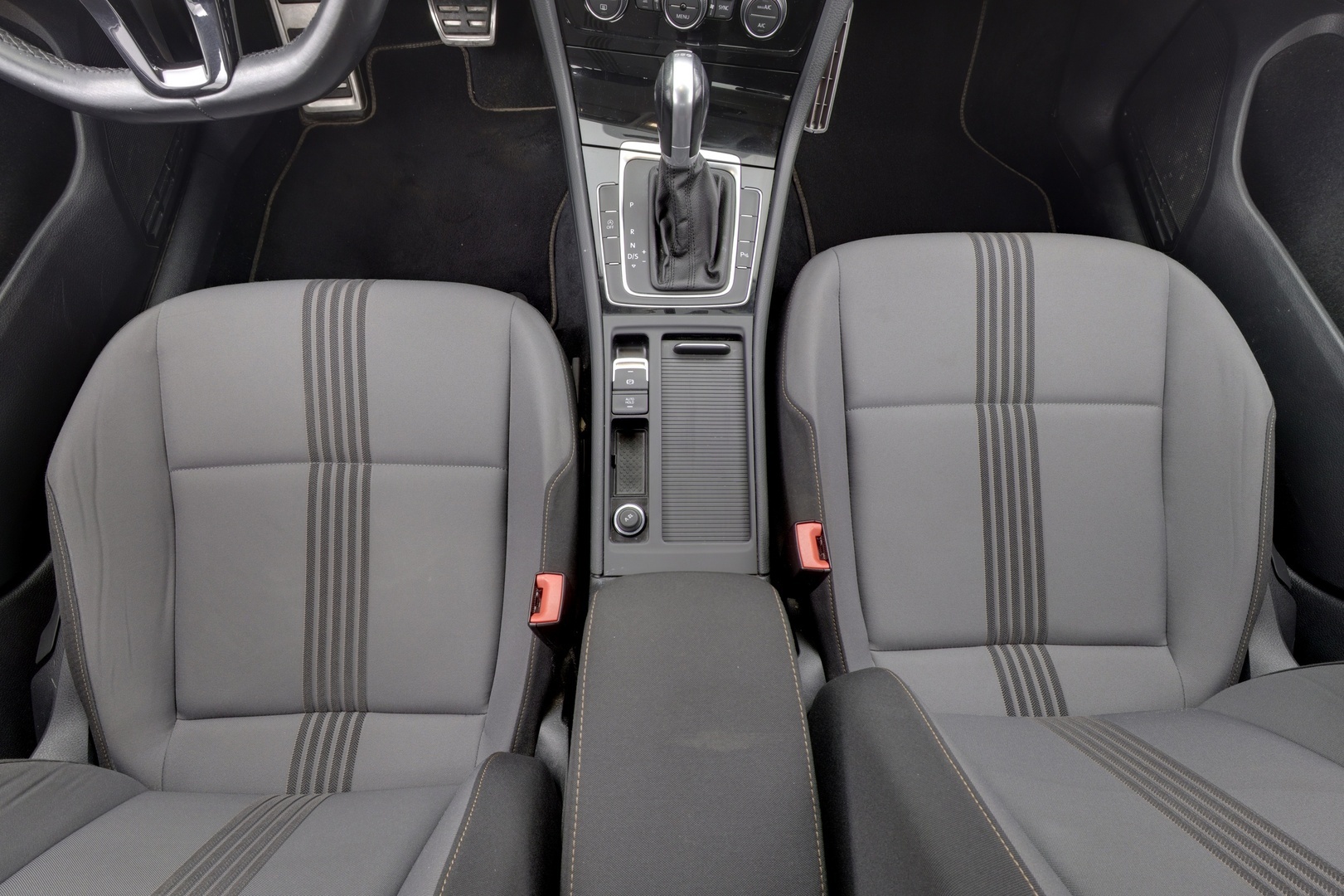 VOLKSWAGEN Golf 2017