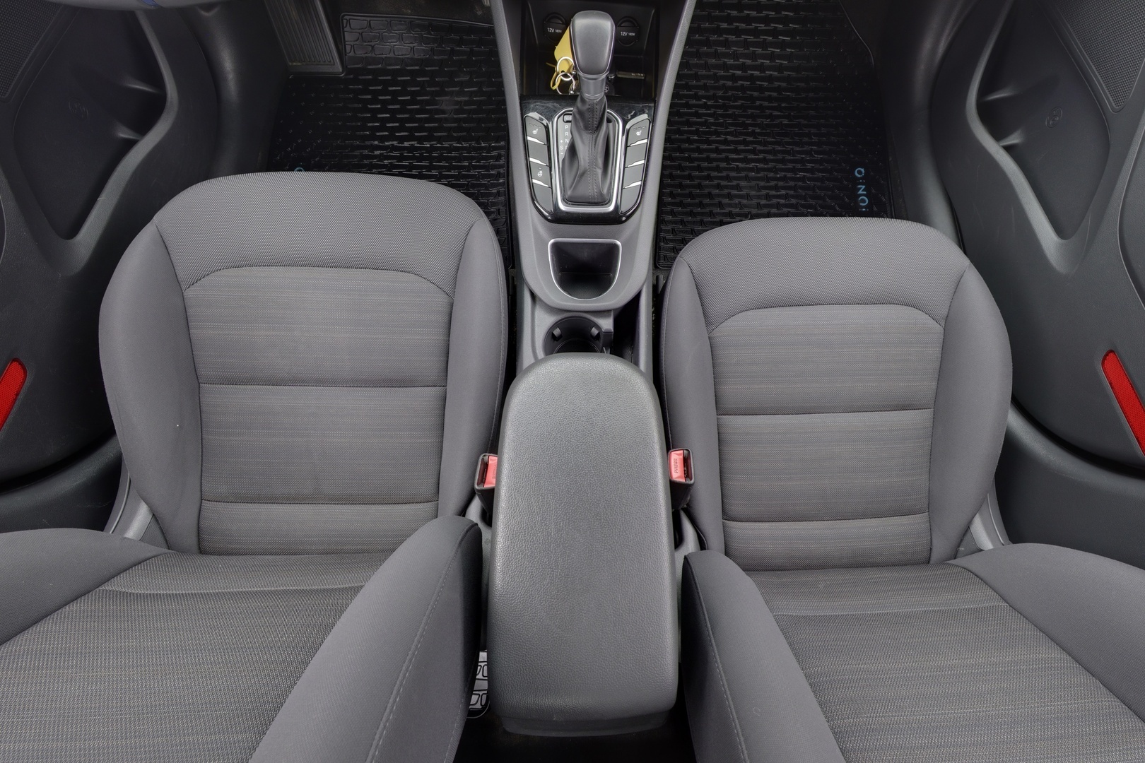 HYUNDAI IONIQ hybrid 2017