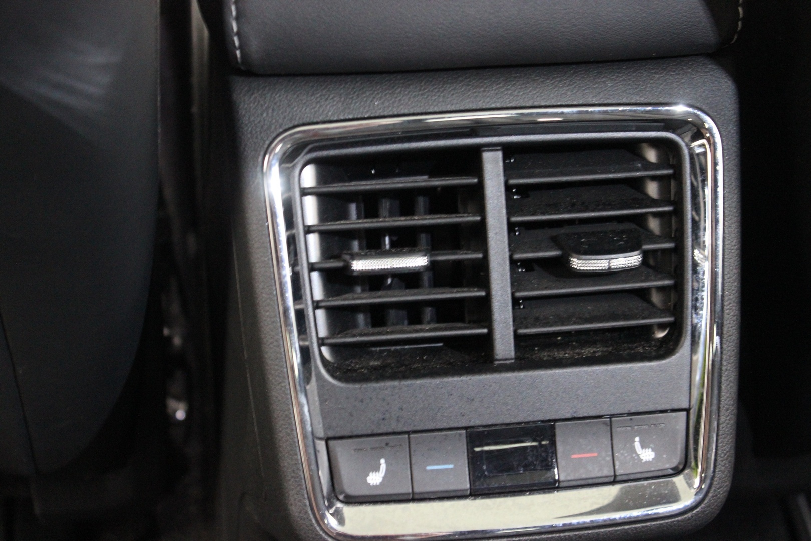SKODA Enyaq 15