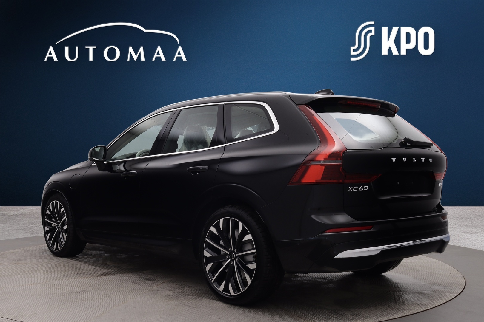 VOLVO XC60 2026