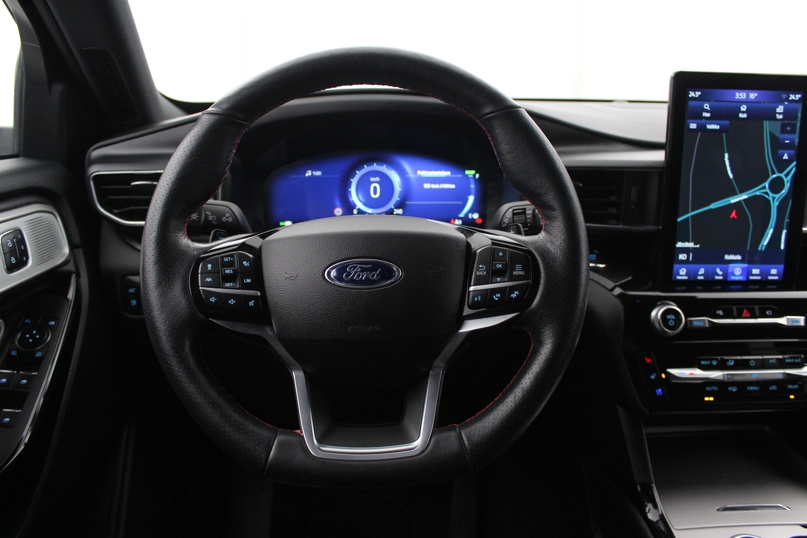 FORD Explorer 2023