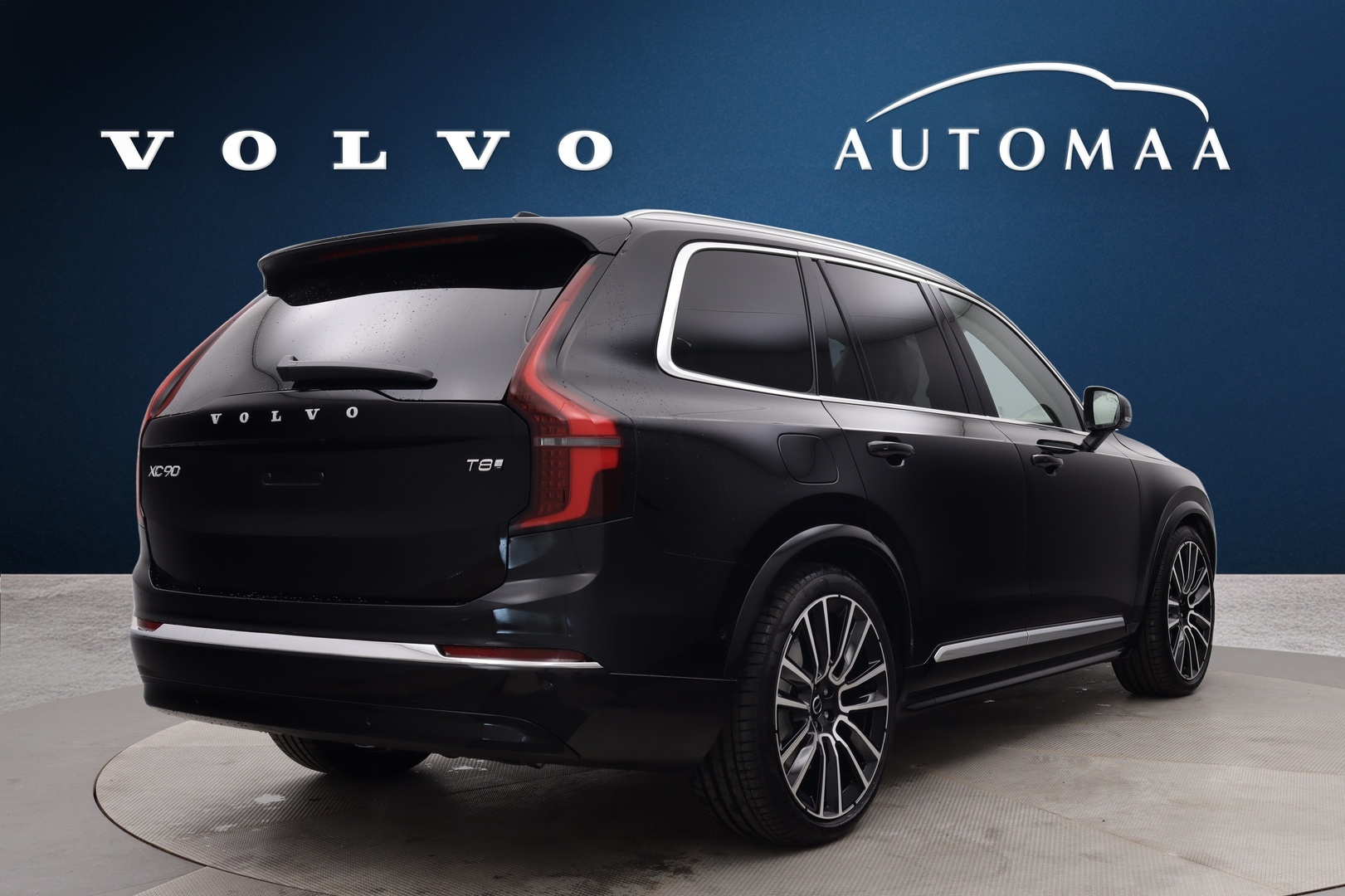 VOLVO XC90 4
