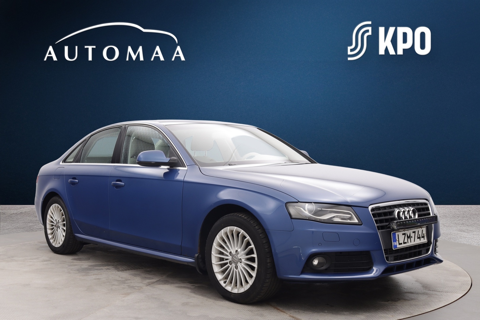 AUDI A4 2012