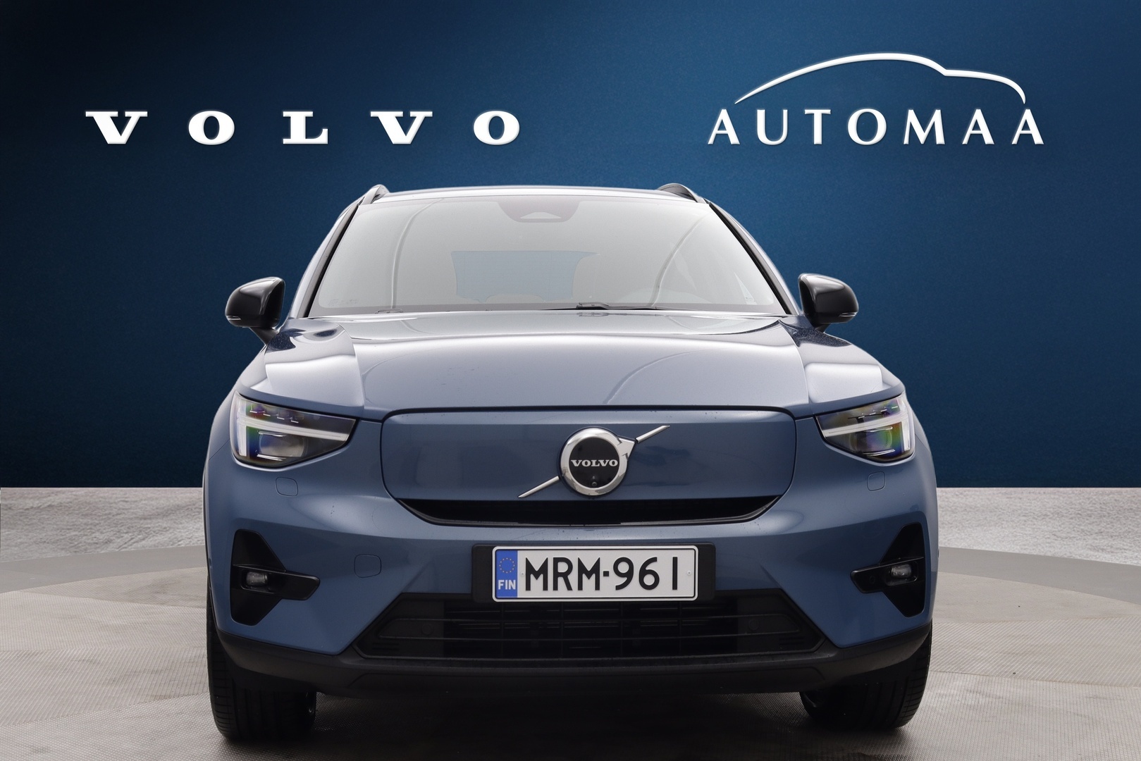 VOLVO EX40 2