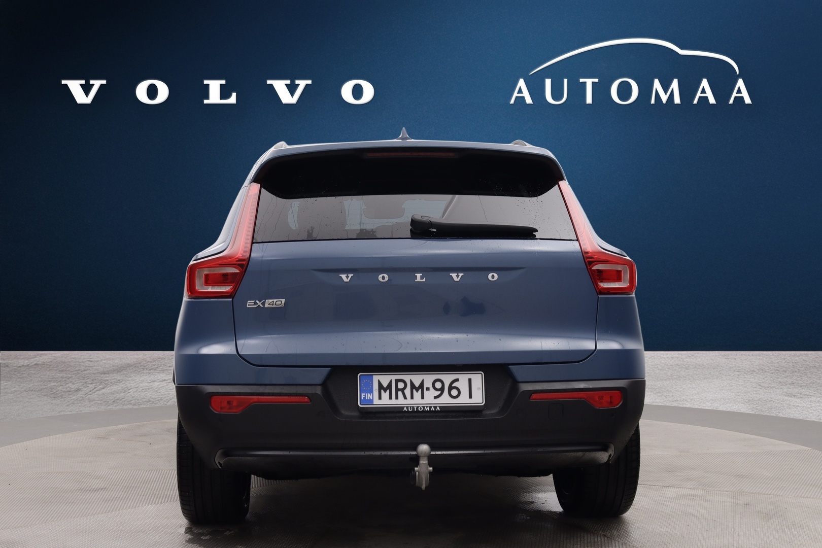 VOLVO EX40 5