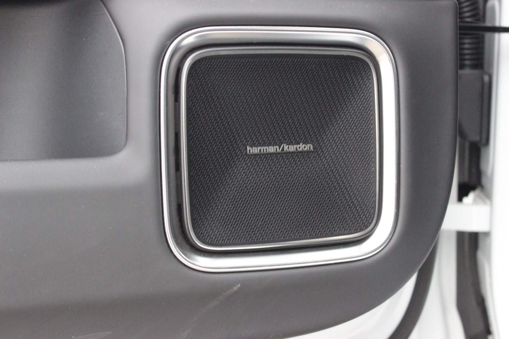 POLESTAR 4 2026
