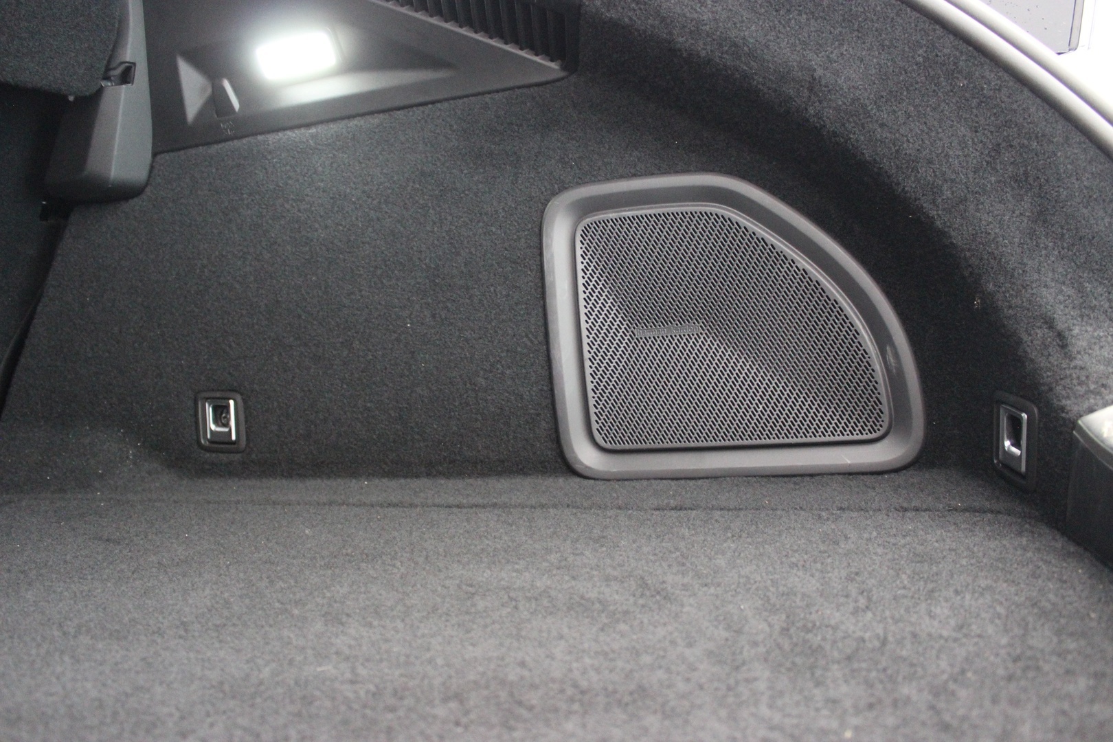 POLESTAR 4 2026