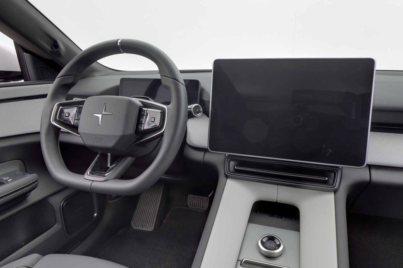 POLESTAR 4 2026