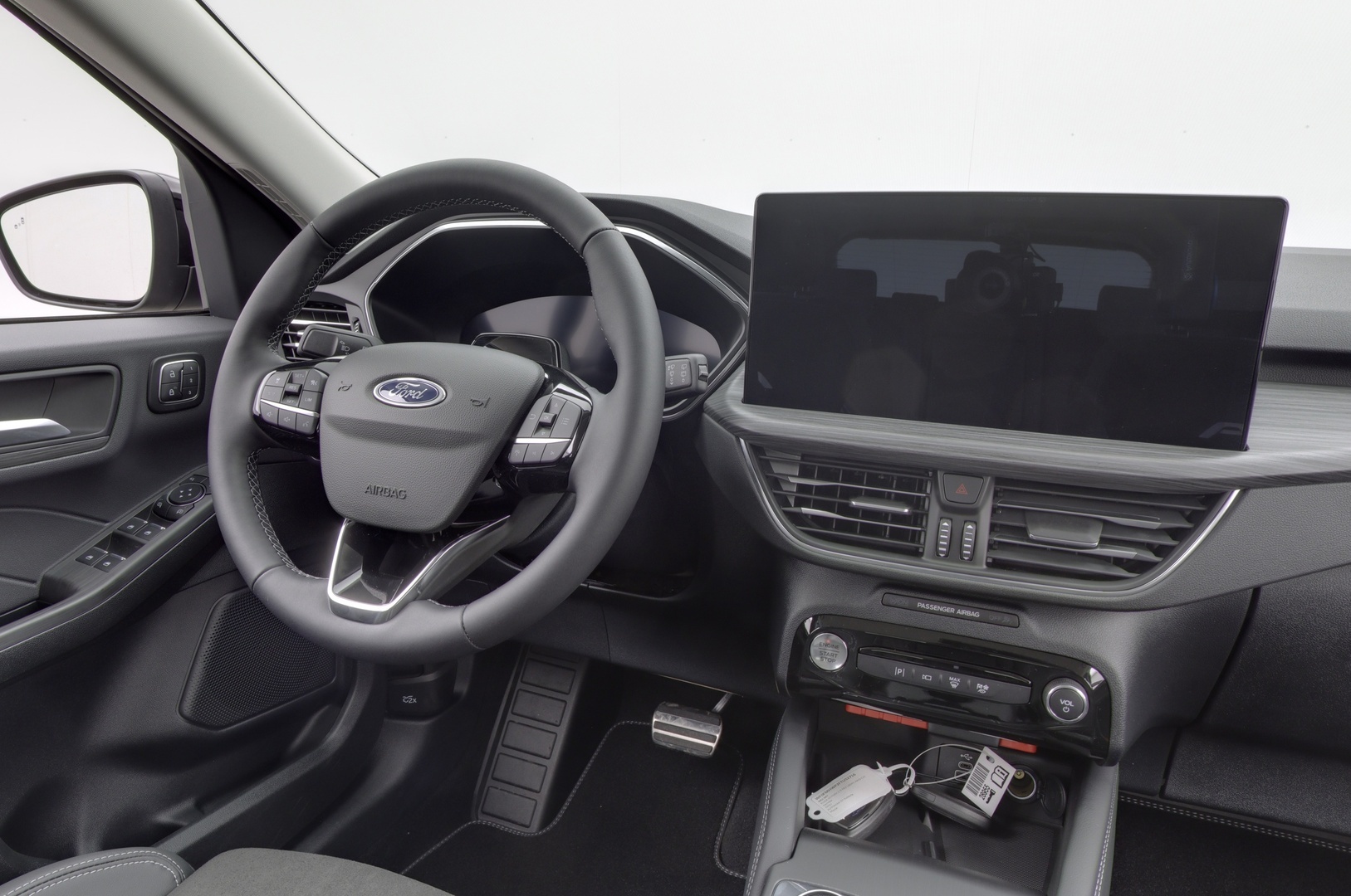 FORD Kuga 2026