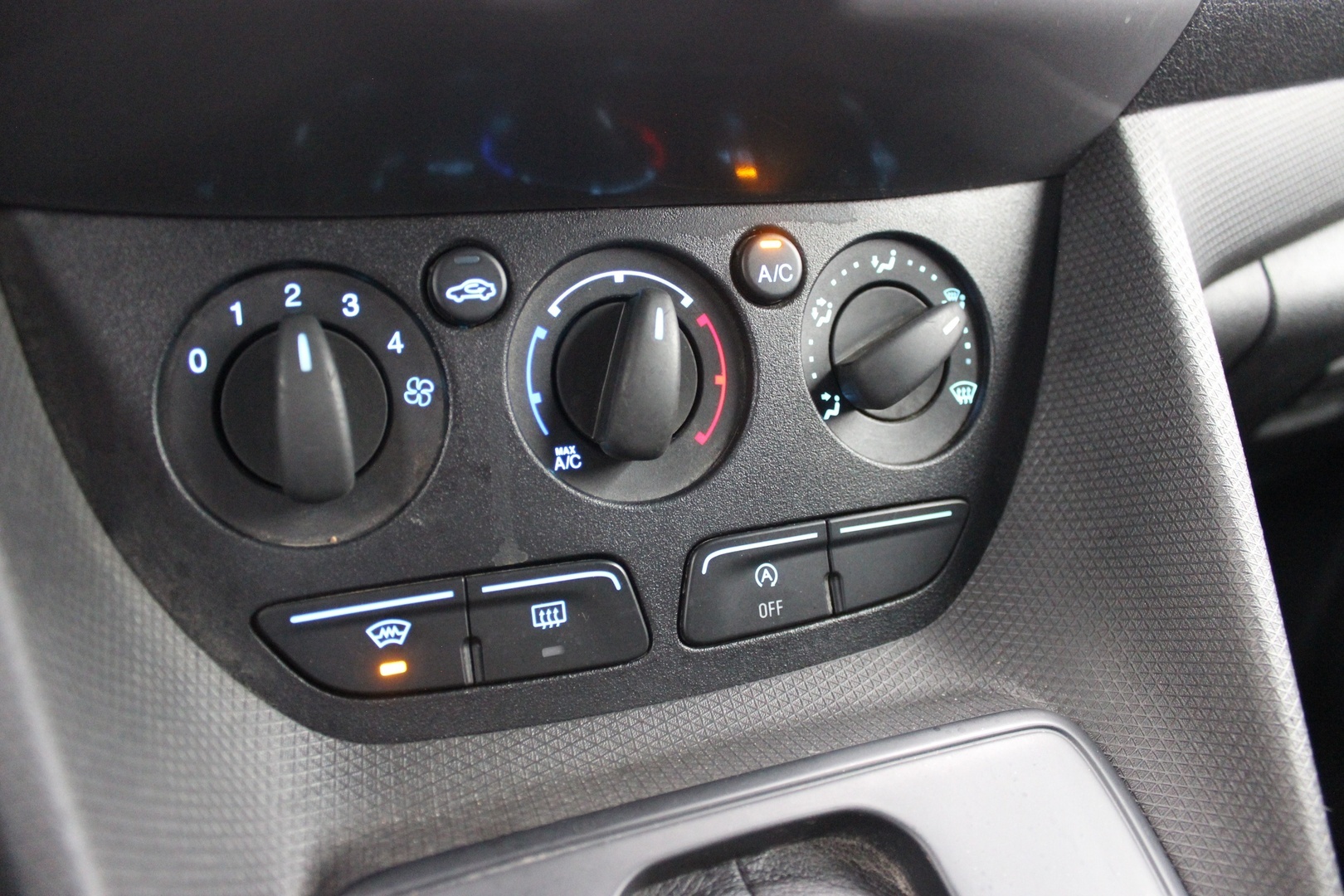 FORD Transit Connect 2017