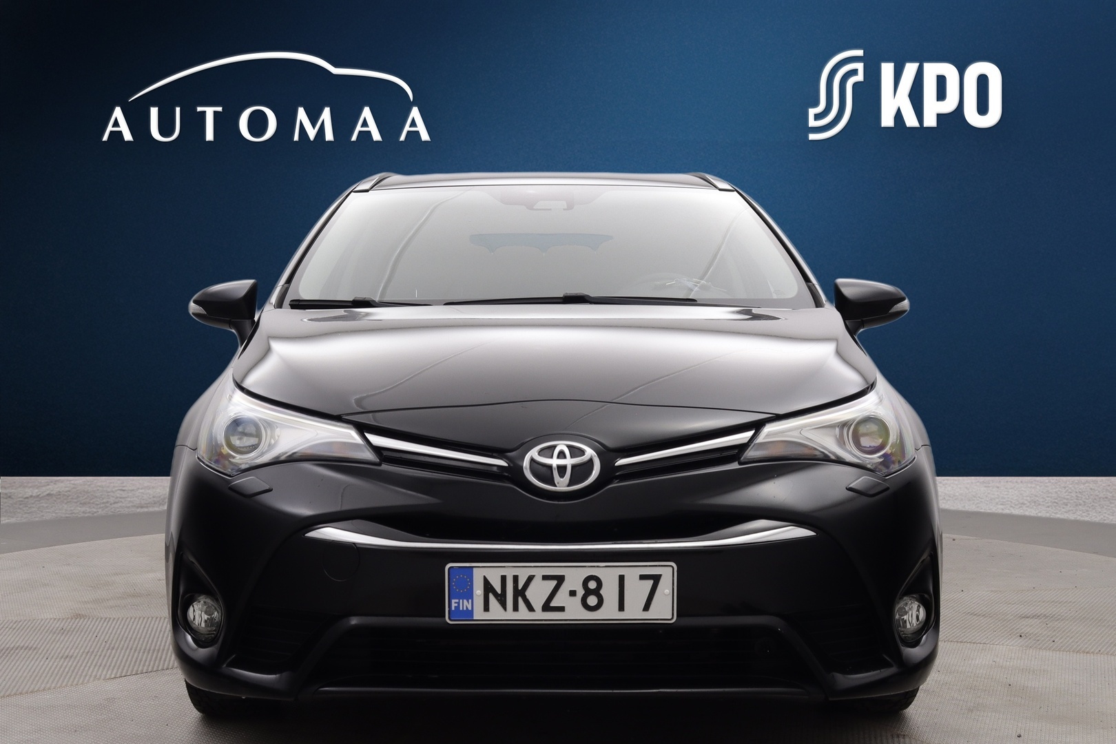 TOYOTA Avensis 2017
