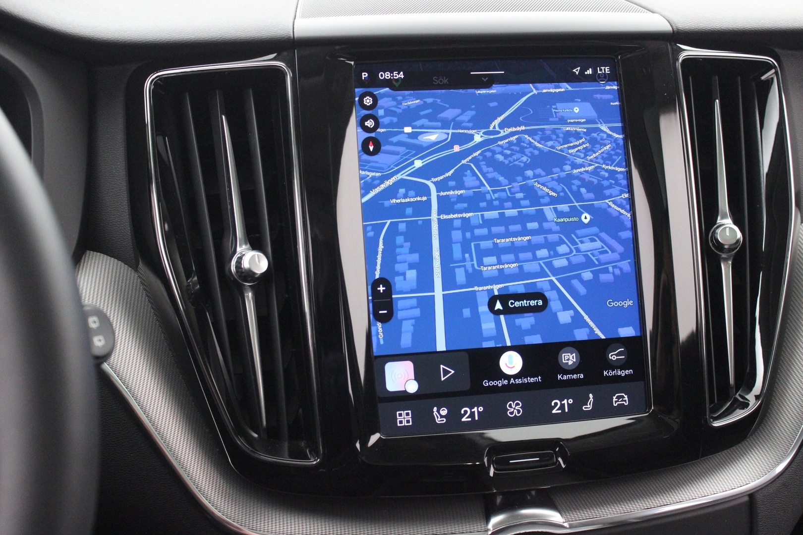 VOLVO XC60 2023