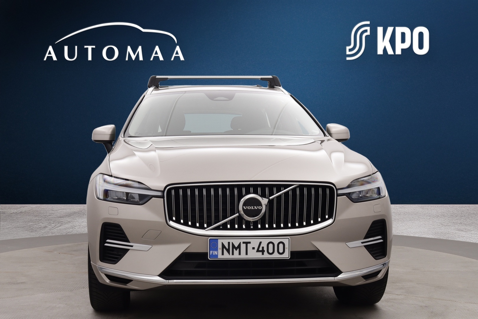 VOLVO XC60 2023