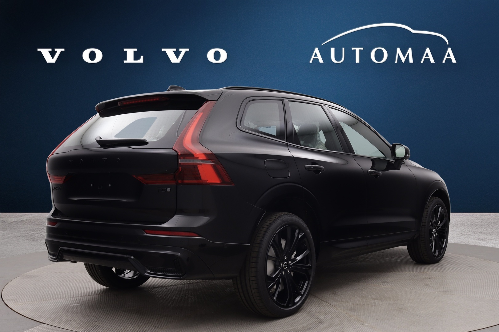 VOLVO XC60 4