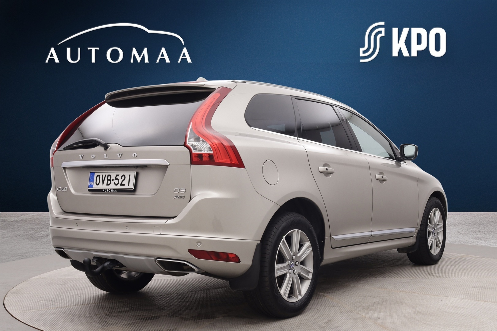 VOLVO XC60 4