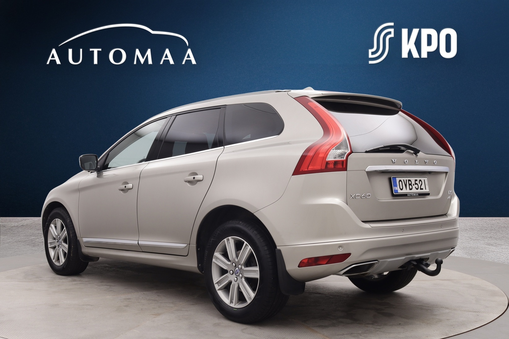 VOLVO XC60 6