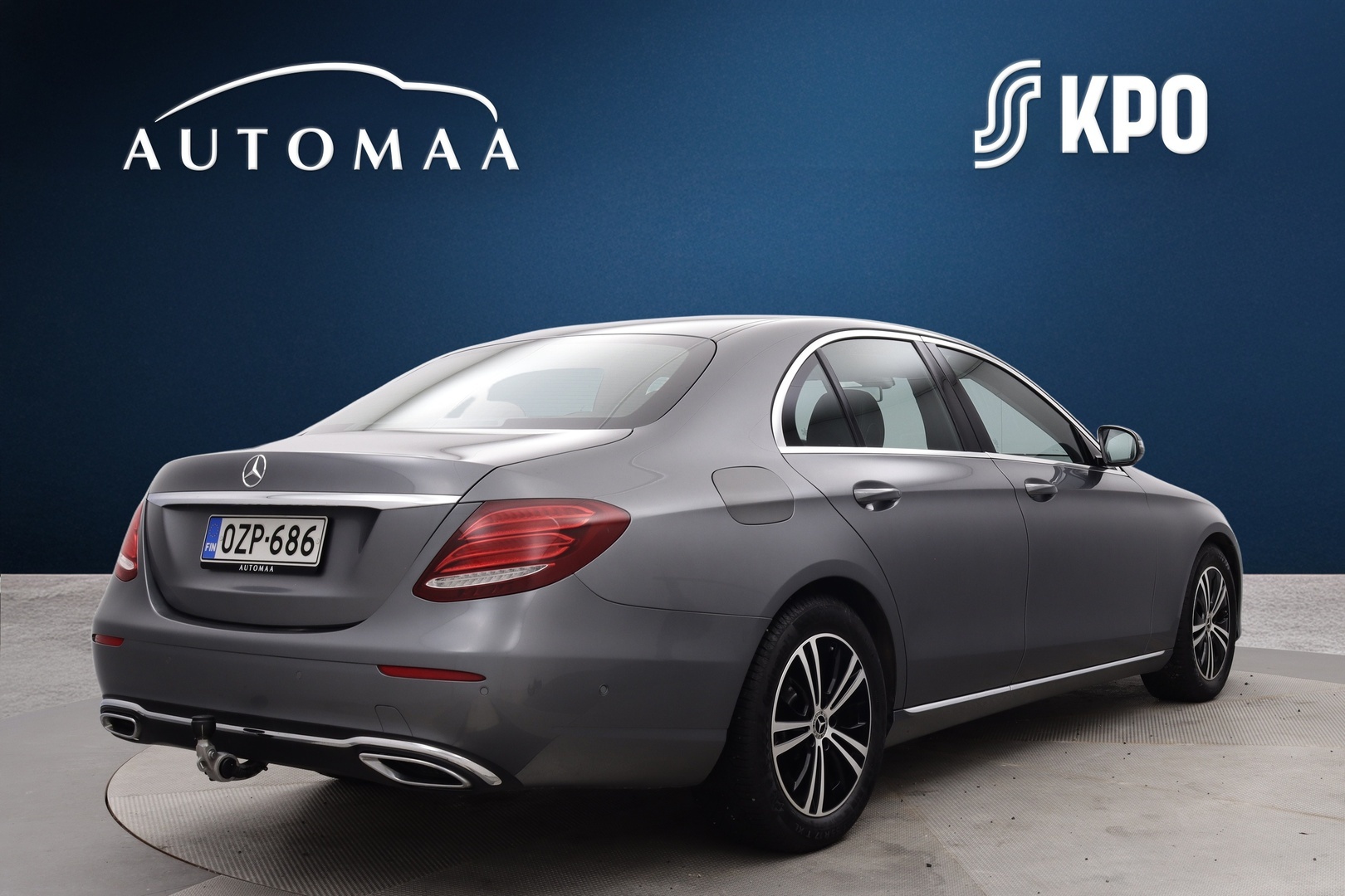 MERCEDES-BENZ E 2019