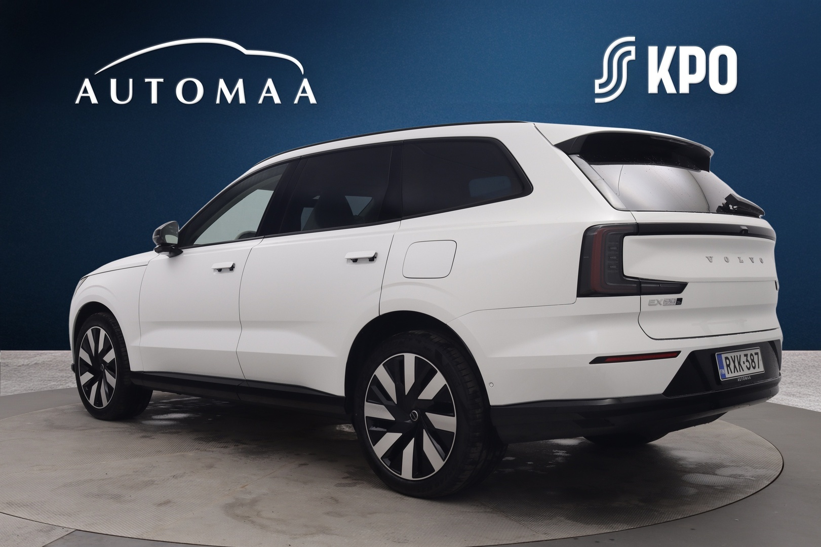 VOLVO EX90 2025