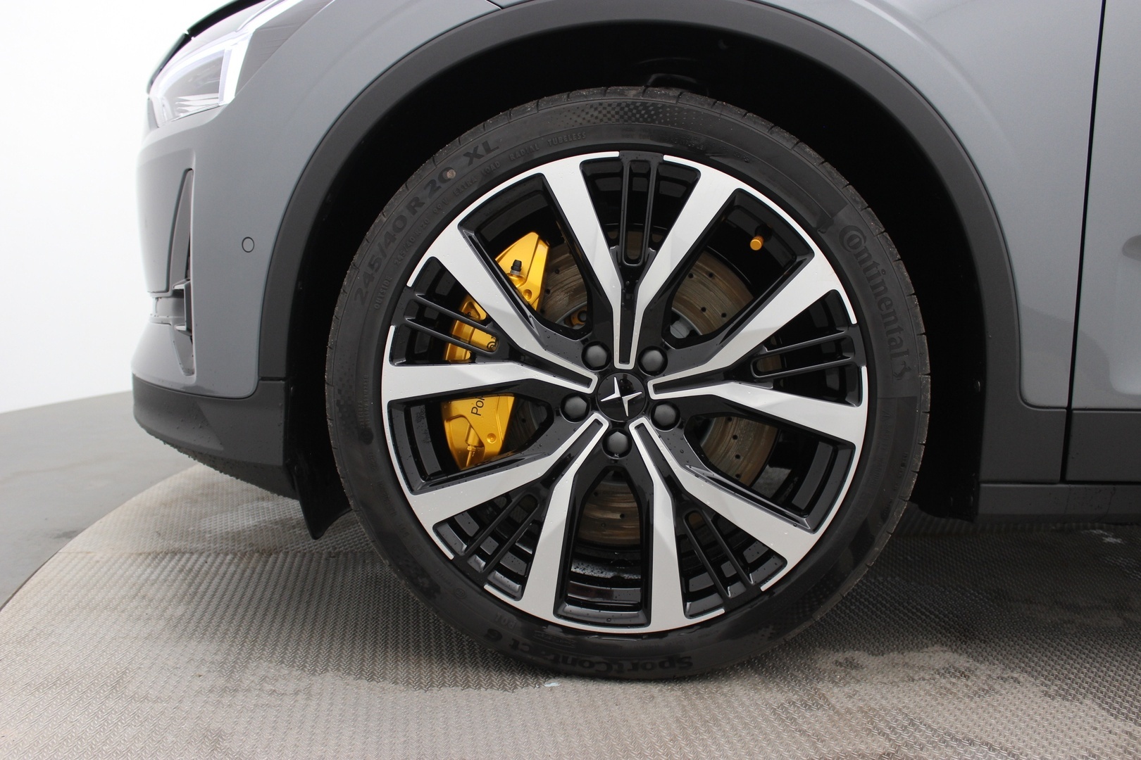 POLESTAR 2 2026