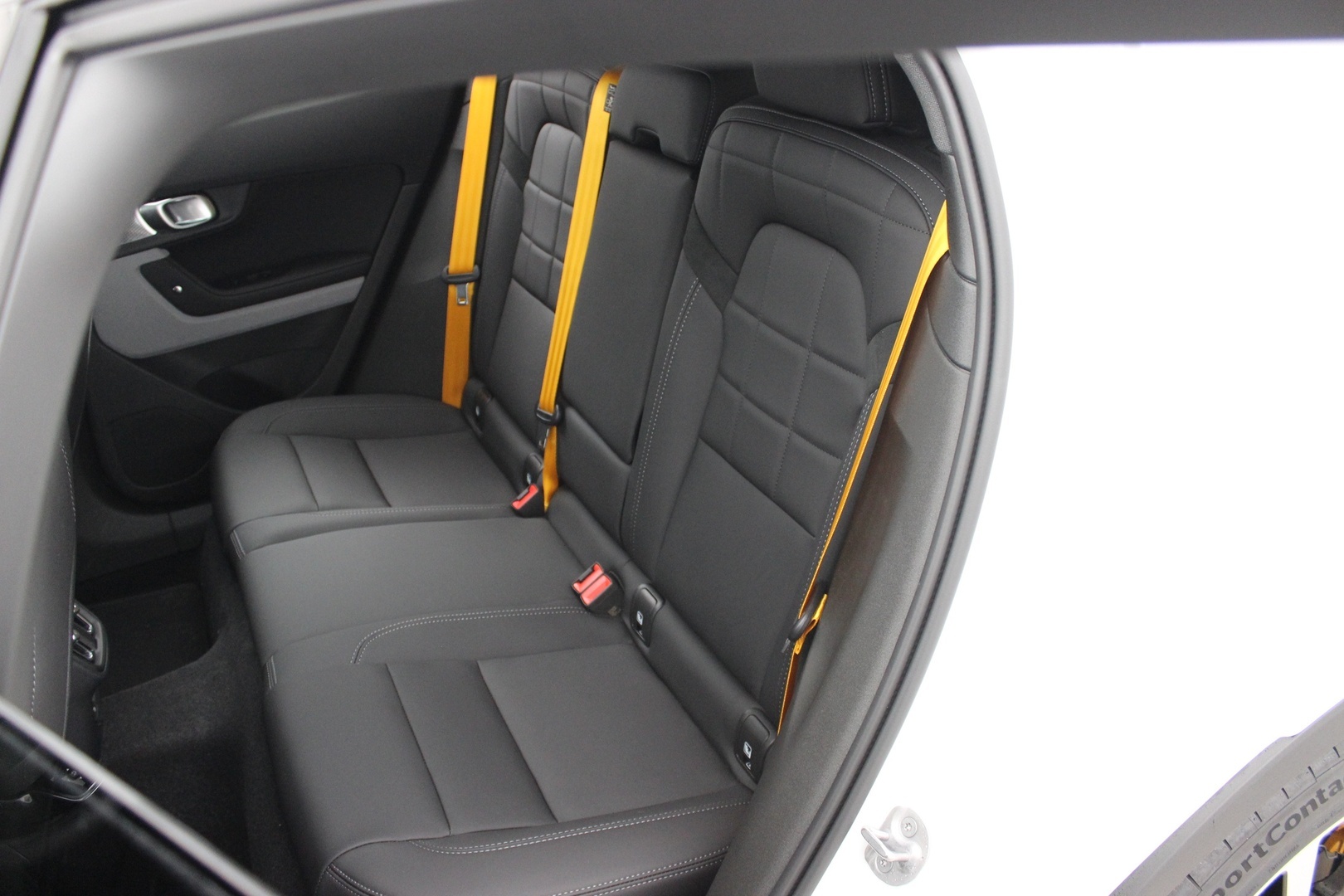 POLESTAR 2 2026