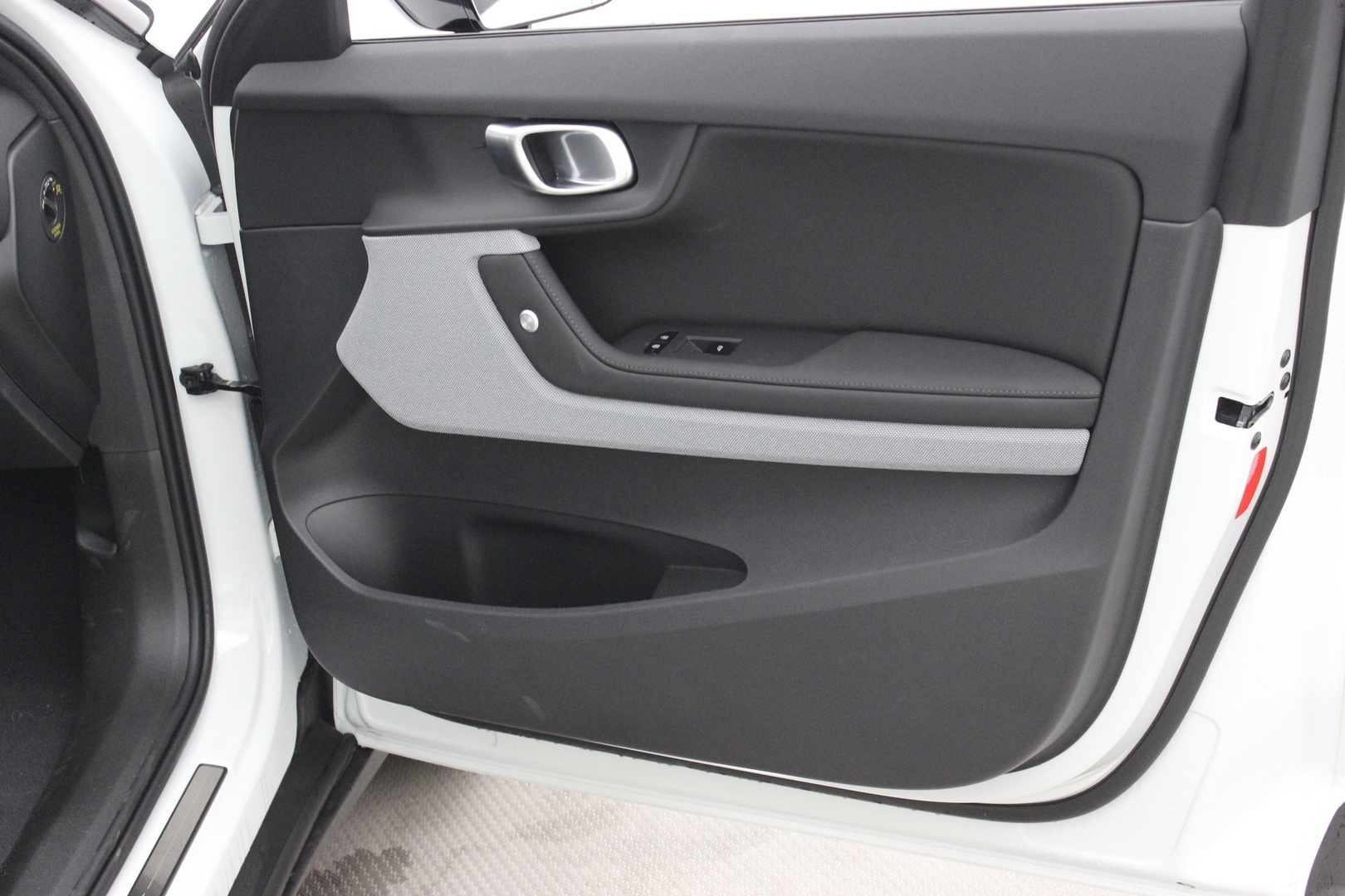 POLESTAR 2 2026