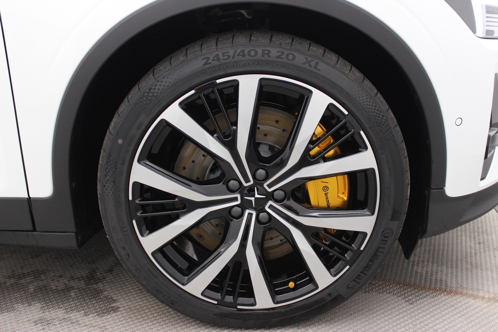 POLESTAR 2 2026