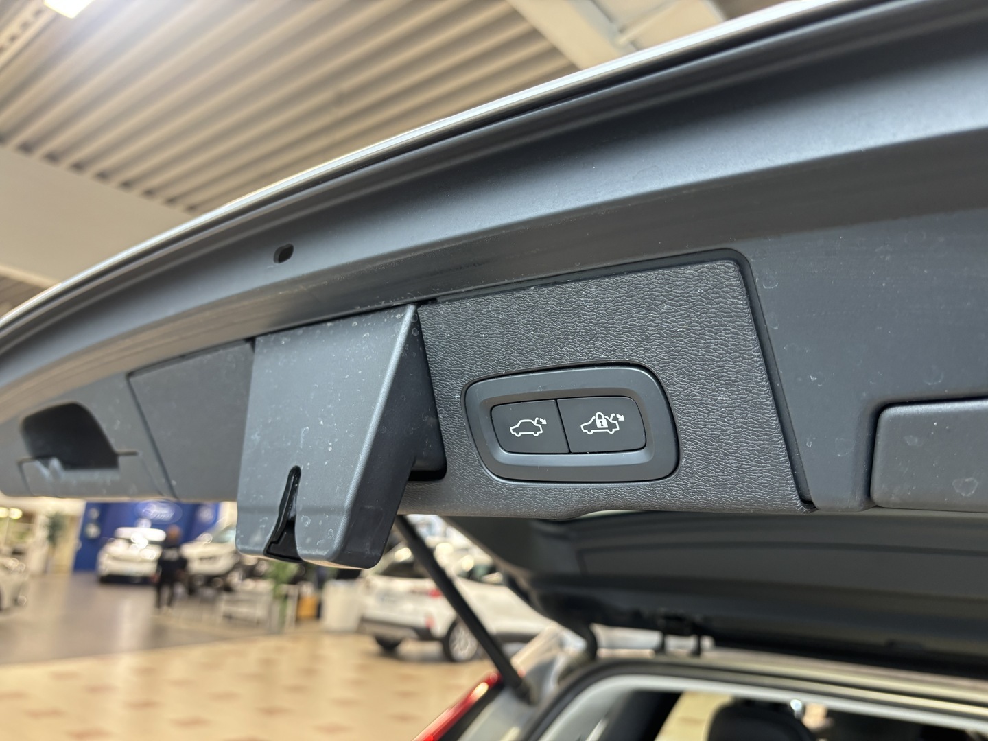VOLVO XC60 23