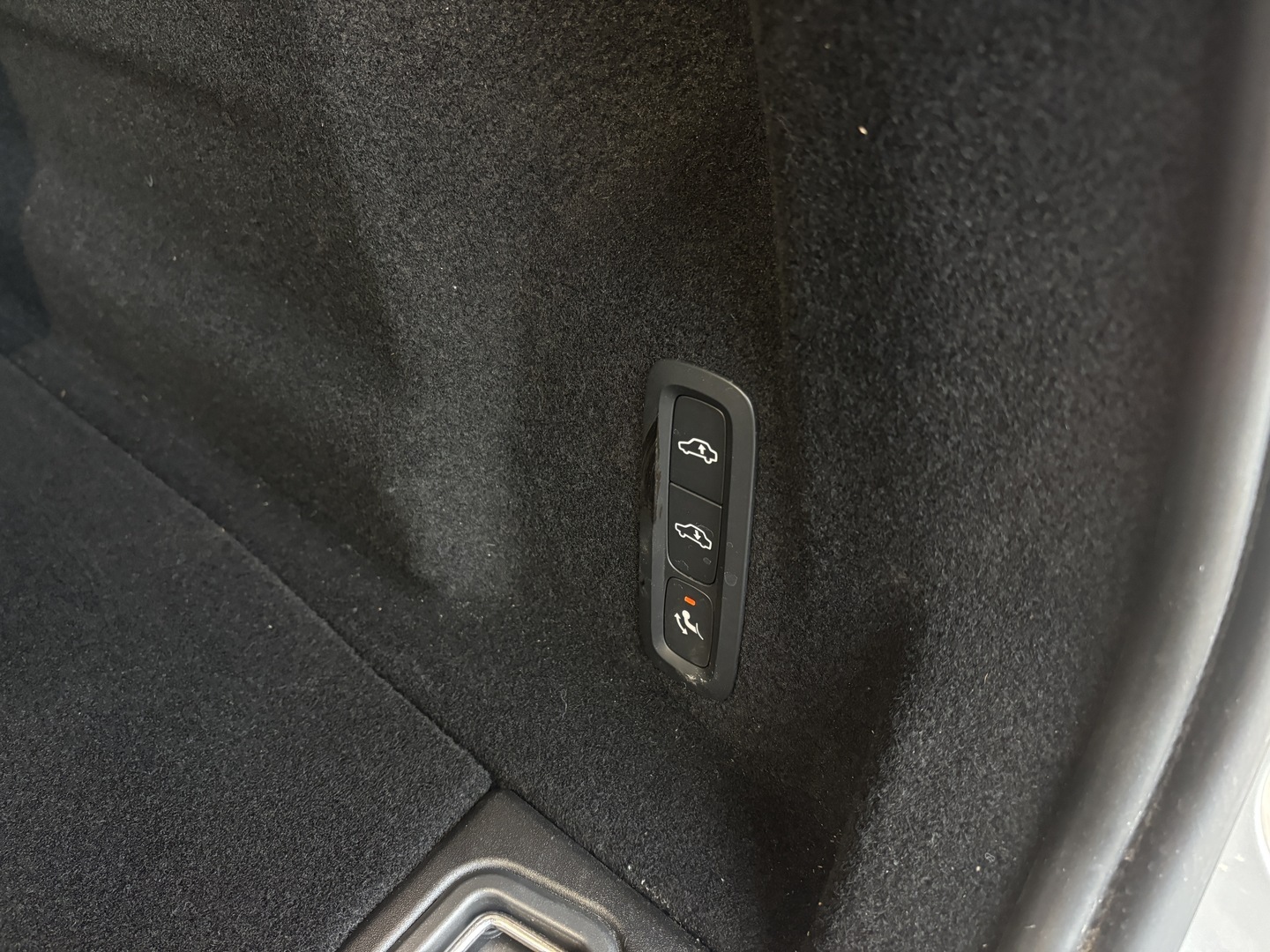 VOLVO XC60 24