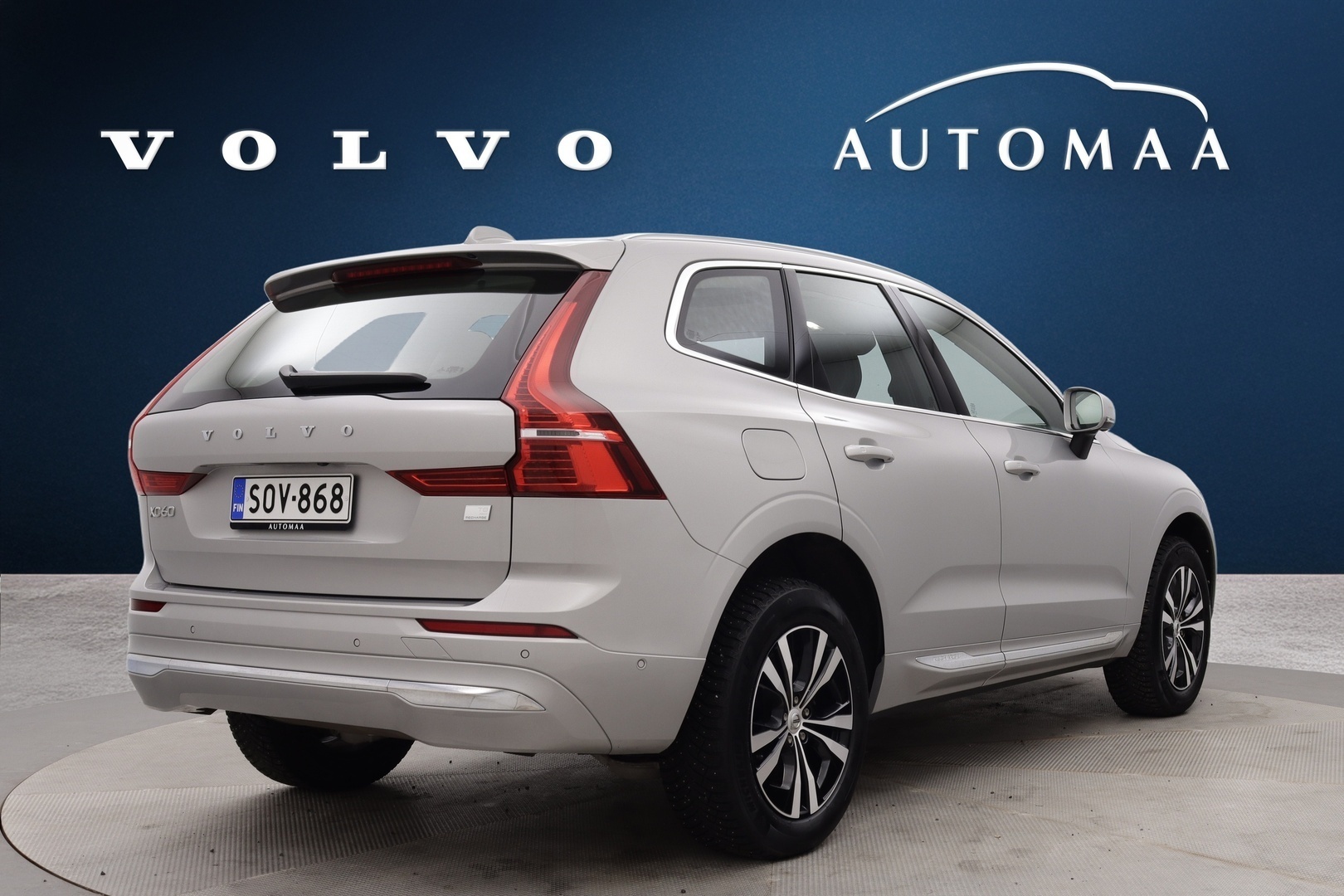 VOLVO XC60 4