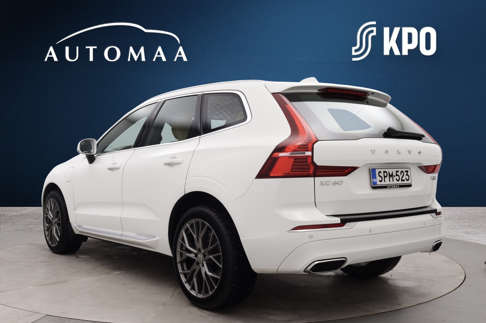 VOLVO XC60 2019