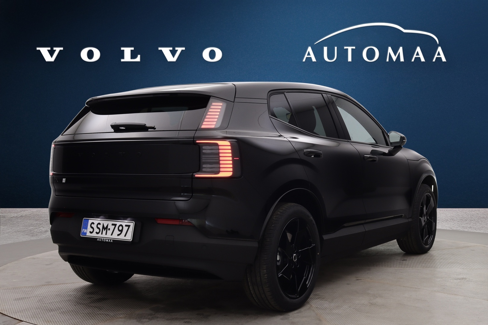 VOLVO EX30 2027
