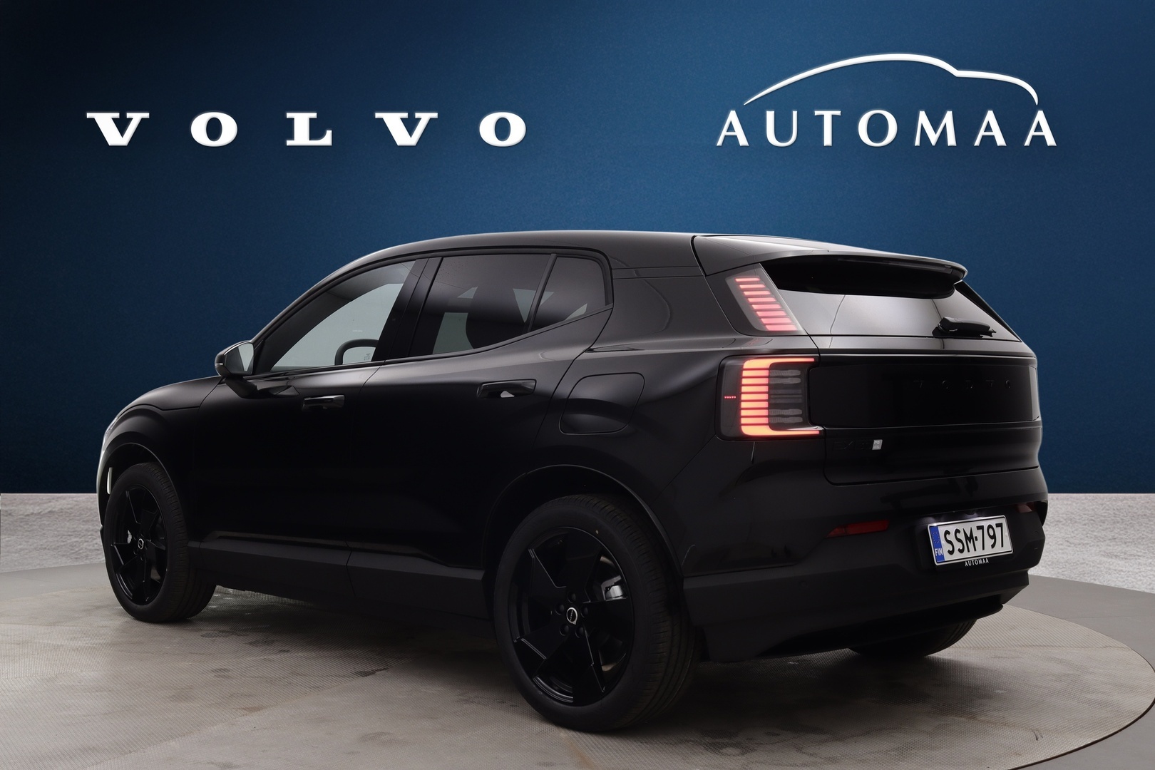 VOLVO EX30 2027