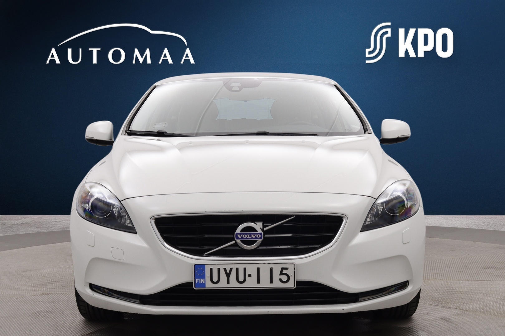 VOLVO V40 2013
