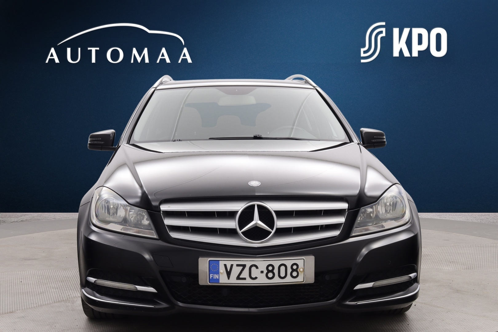MERCEDES-BENZ C 2011